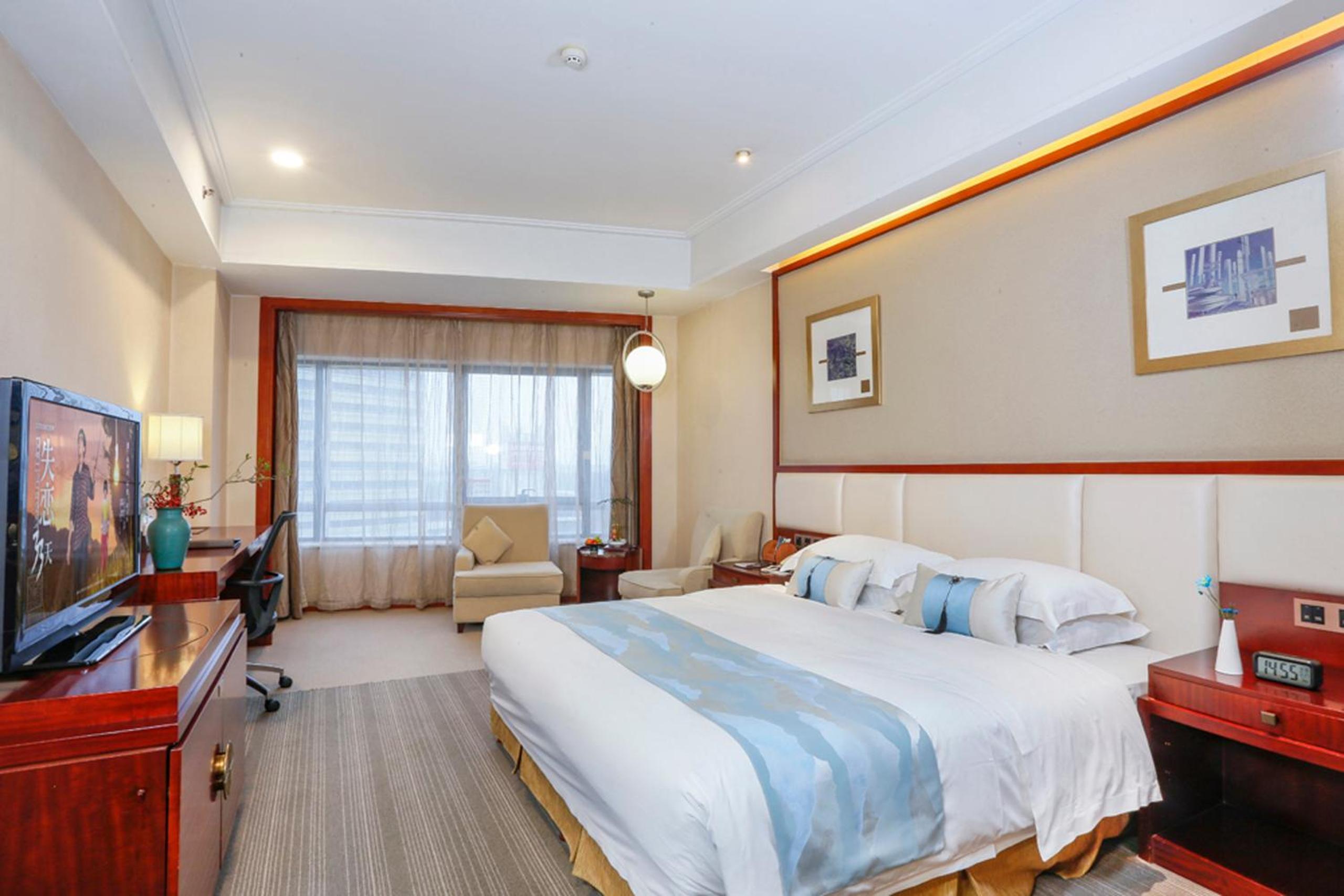 Limited Offer - Business Queen Room photo 1