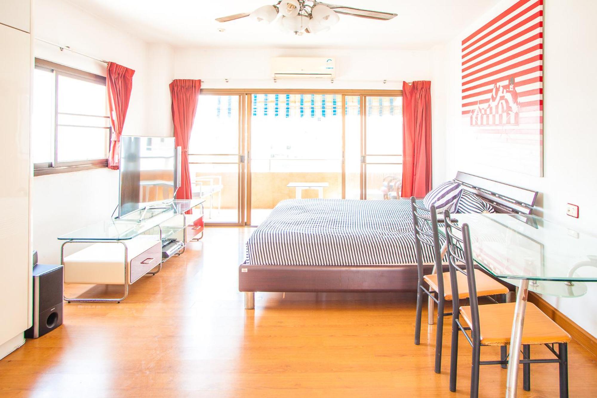 Superior Apartment with Balcony and Sea View