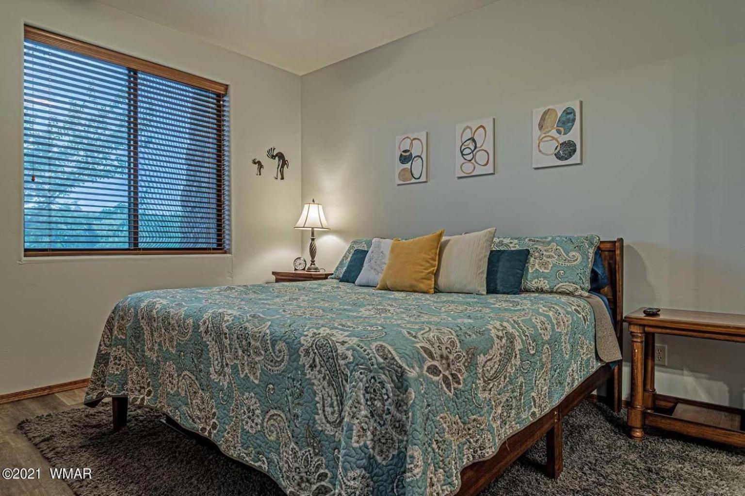 Two-Bedroom House photo 3