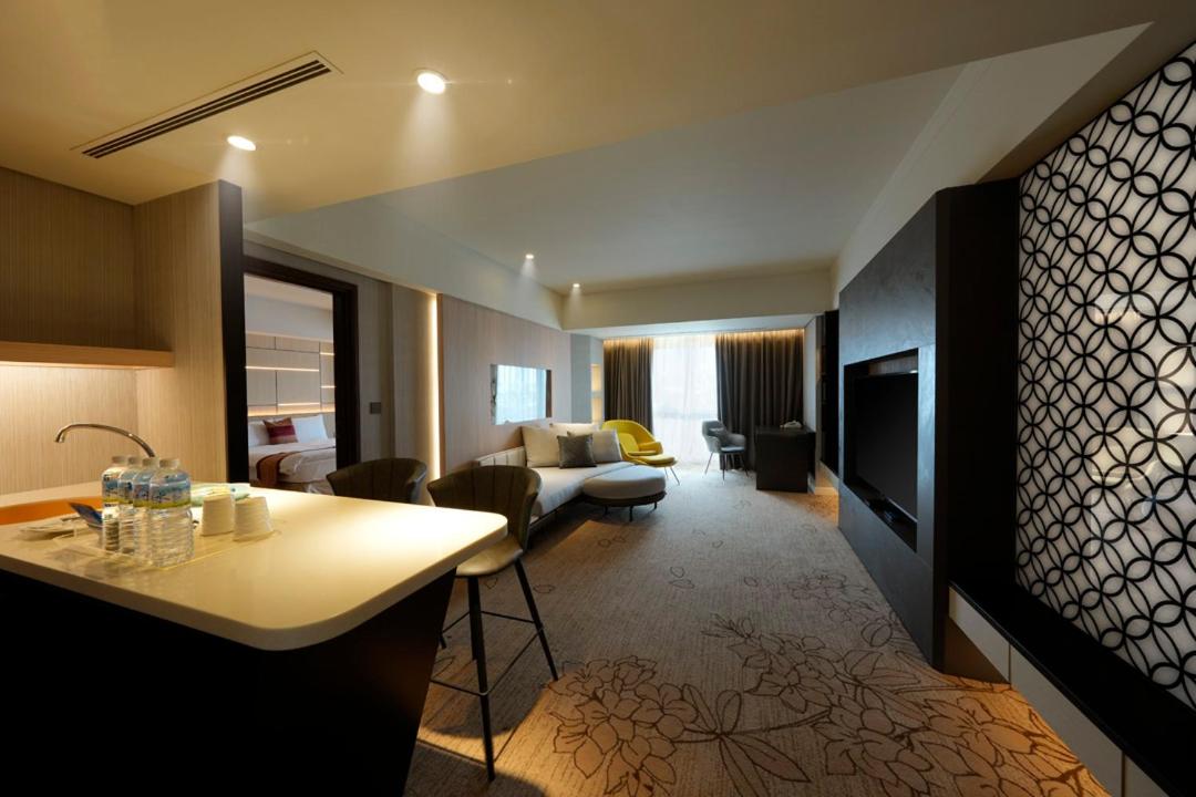 Royal Suite photo 2