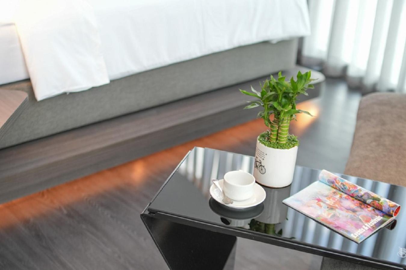Suite with Balcony and City View - Photo 1