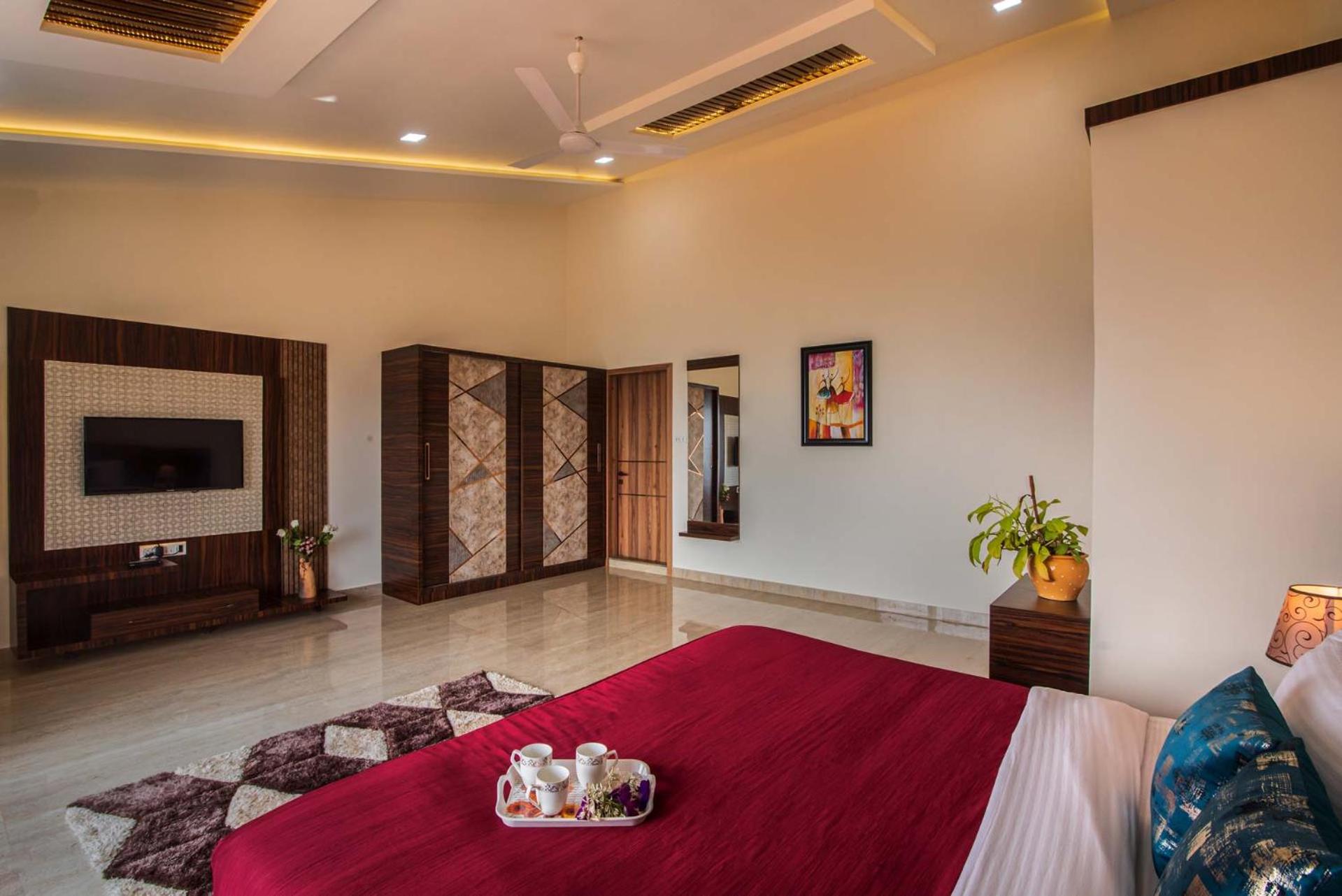 Villa photo 3
