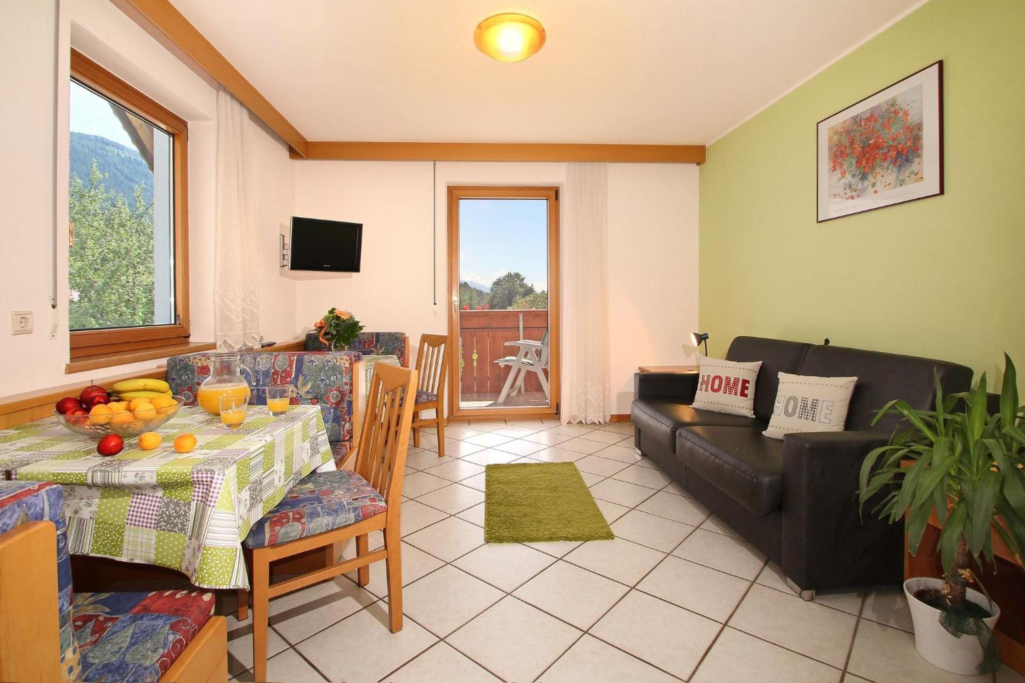 Apartment with Balcony photo 2