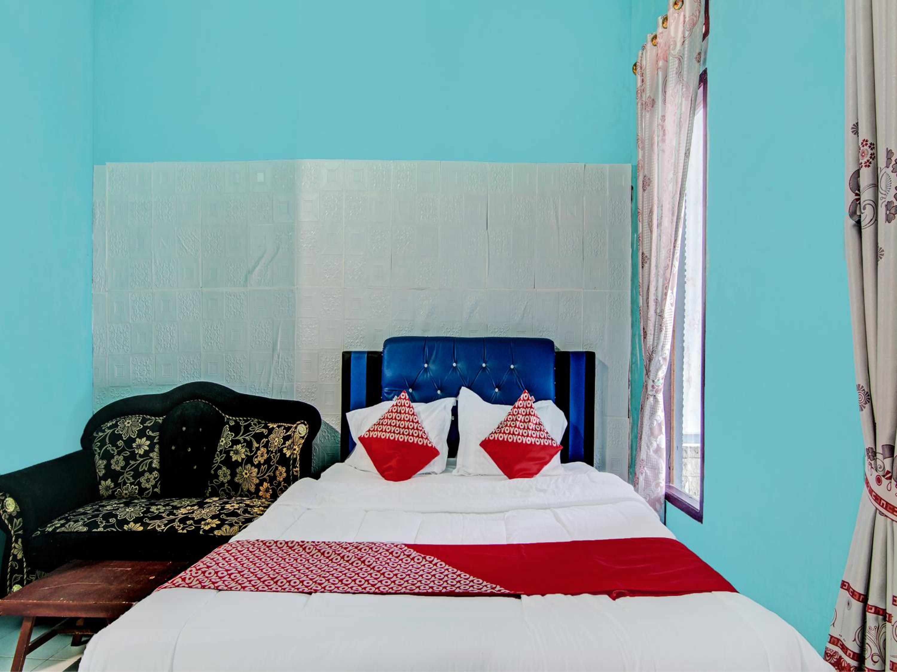 Deluxe Double Room - Photo 8