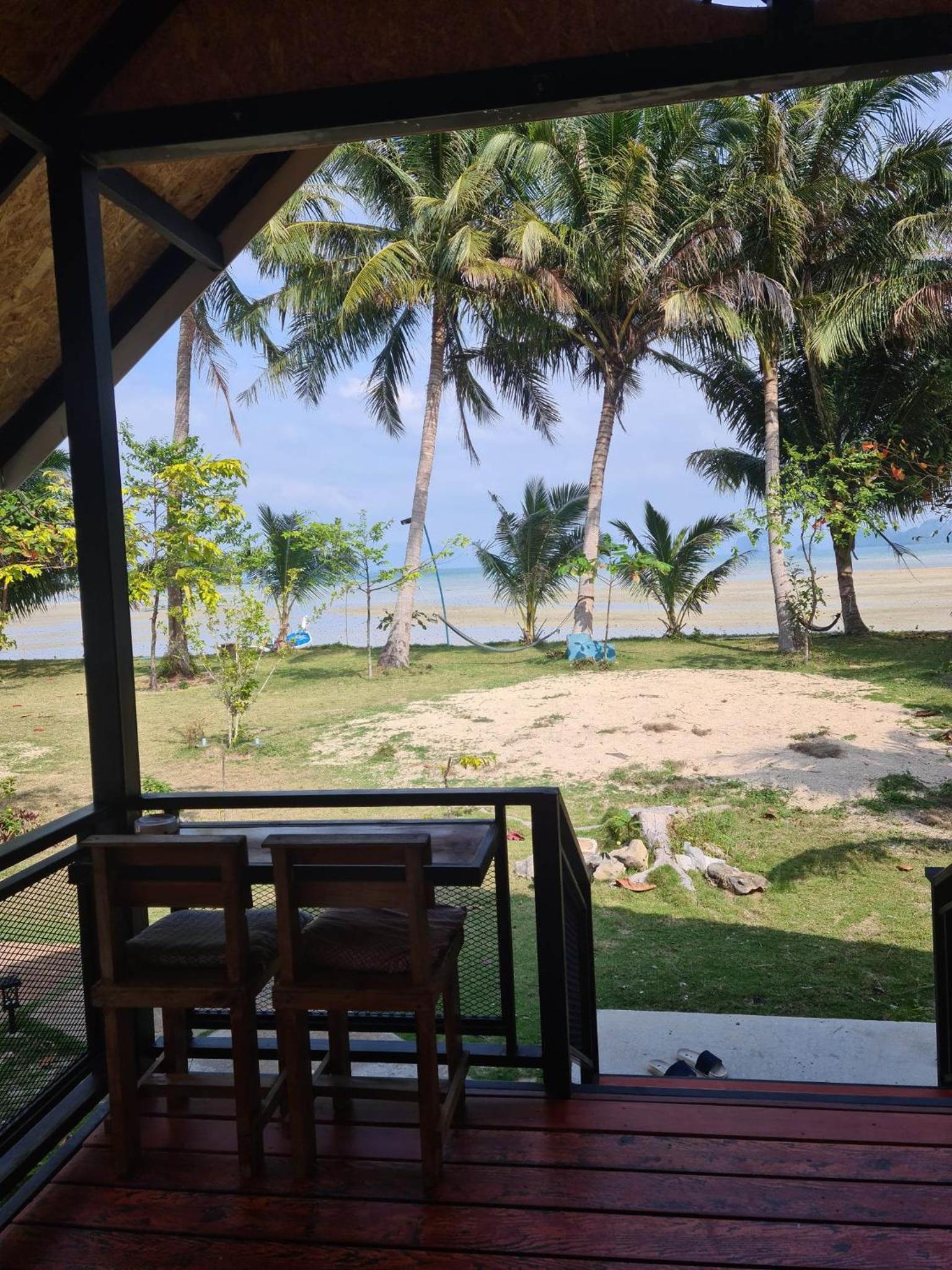 Family Bungalow - Photo 12