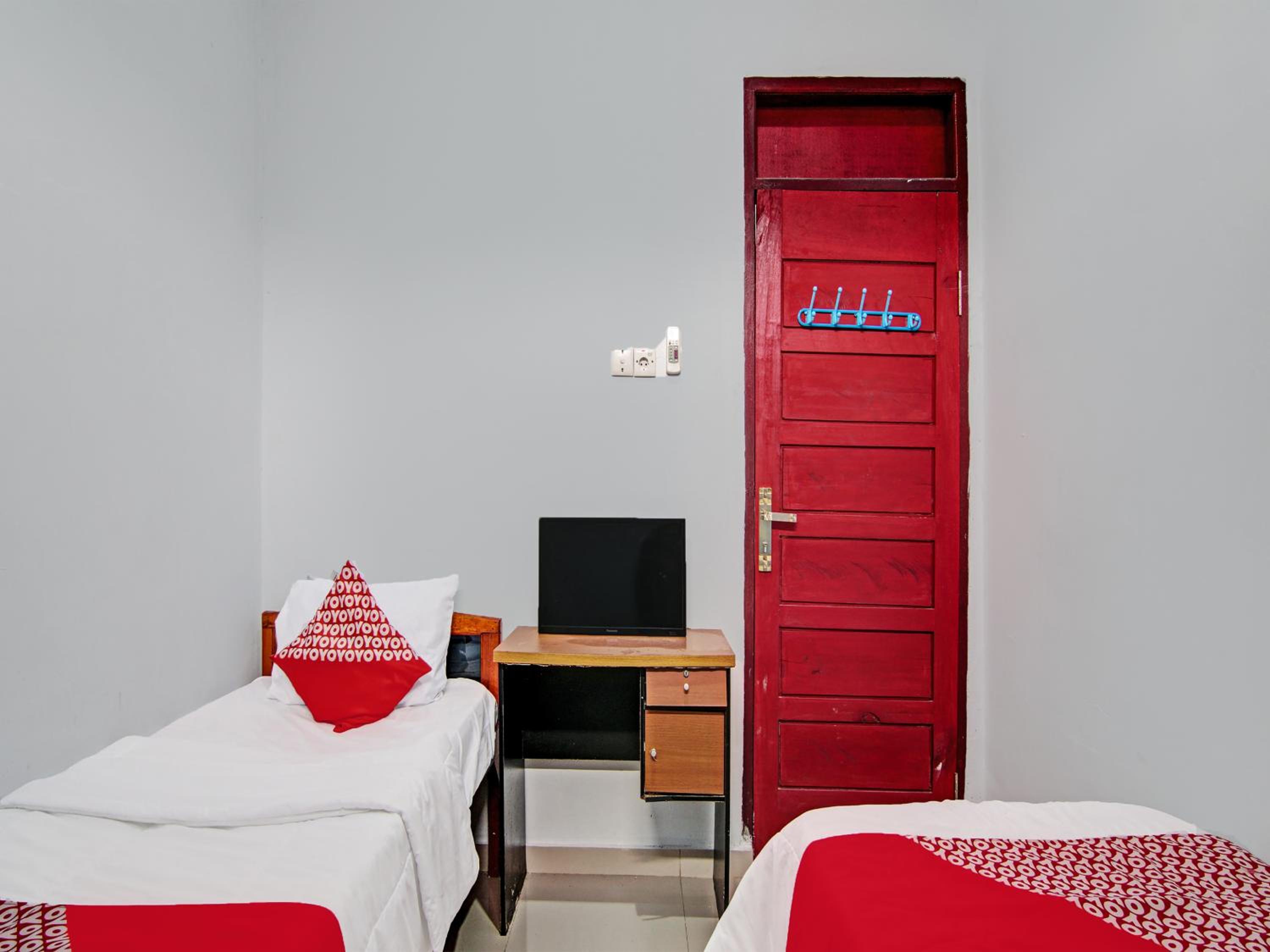 Deluxe Twin Room - Photo 6