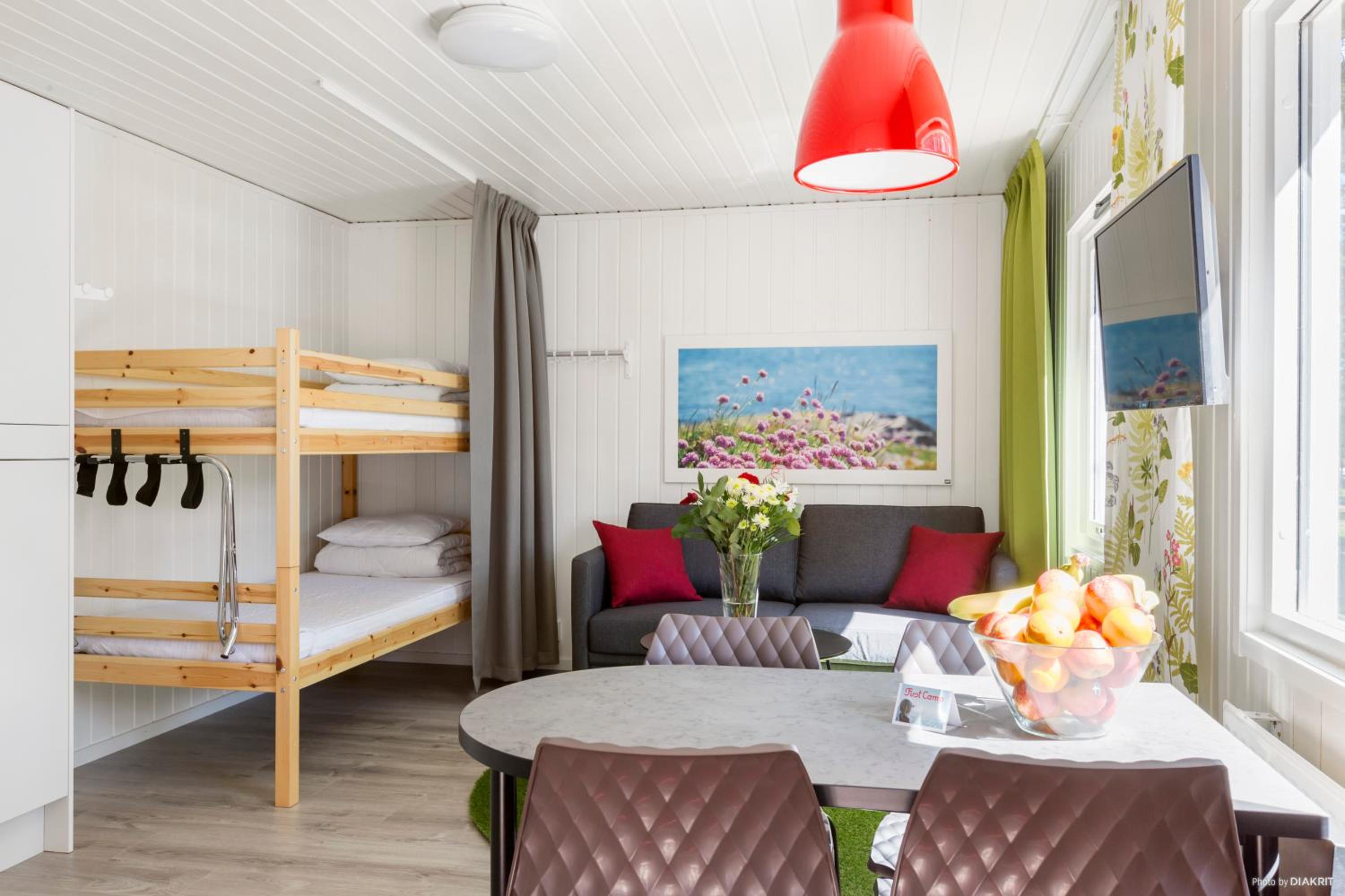 Bungalow (4 Adults) photo 3