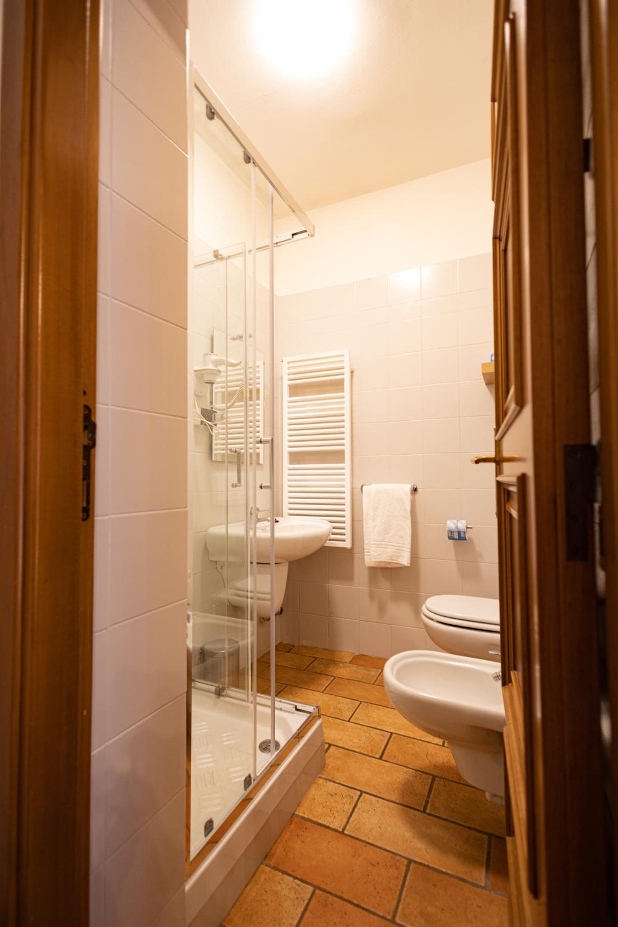 Superior Double or Twin Room - Photo 14