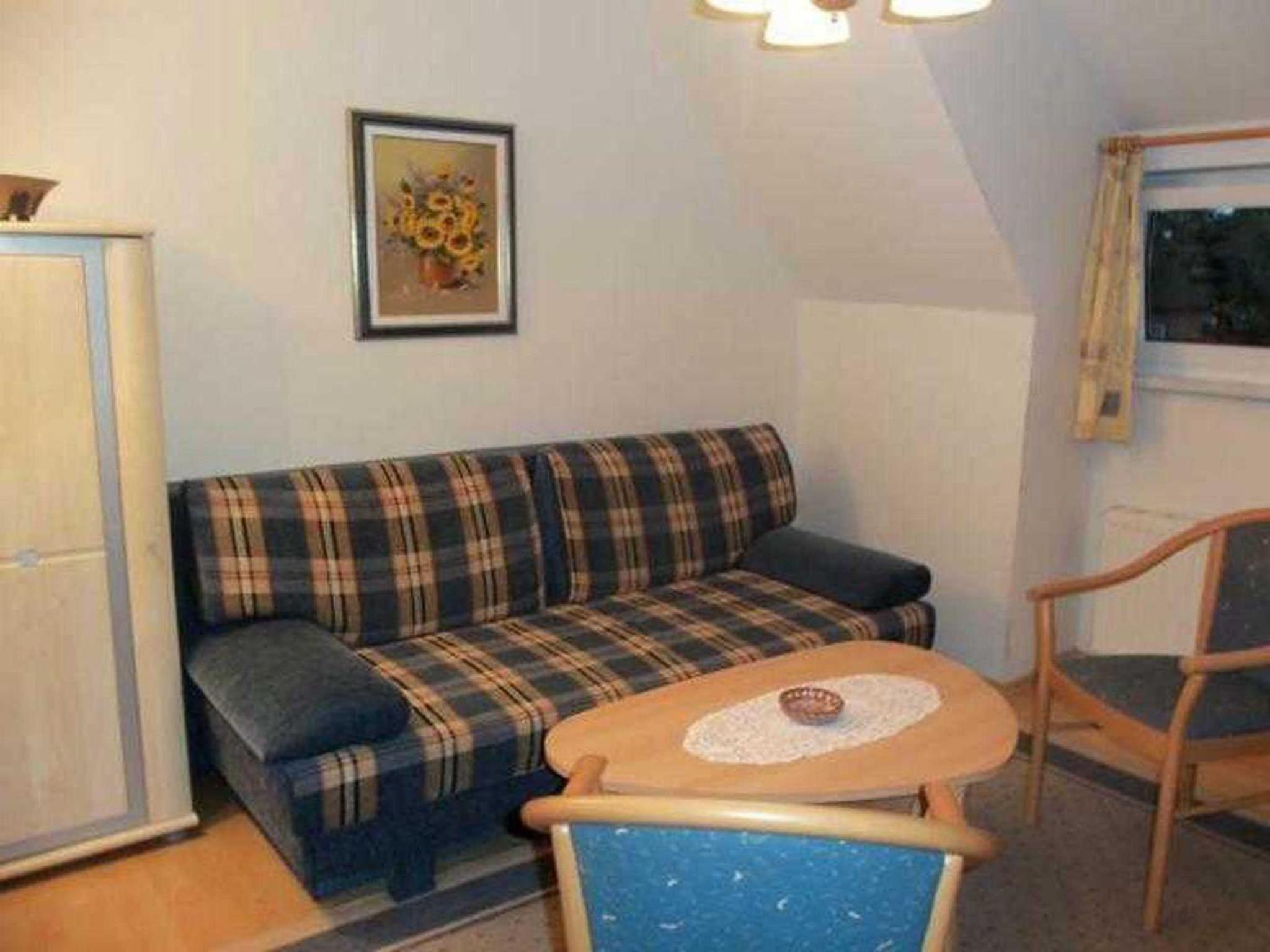 One-Bedroom Apartment with Shower photo 1