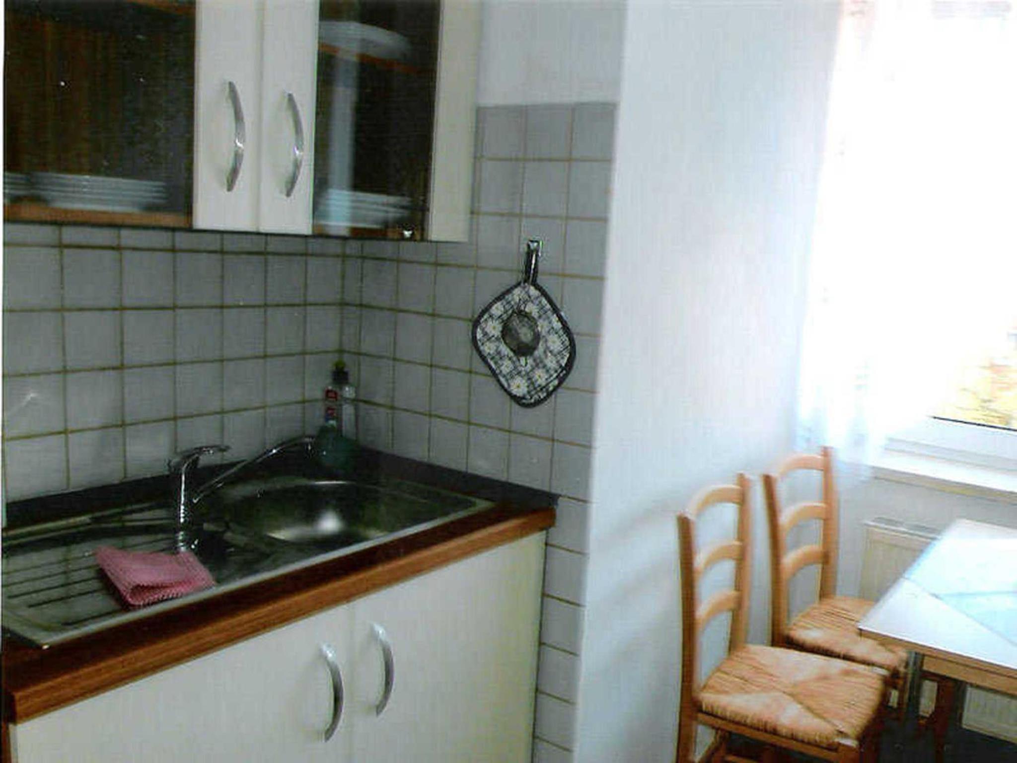 One-Bedroom Apartment photo 2