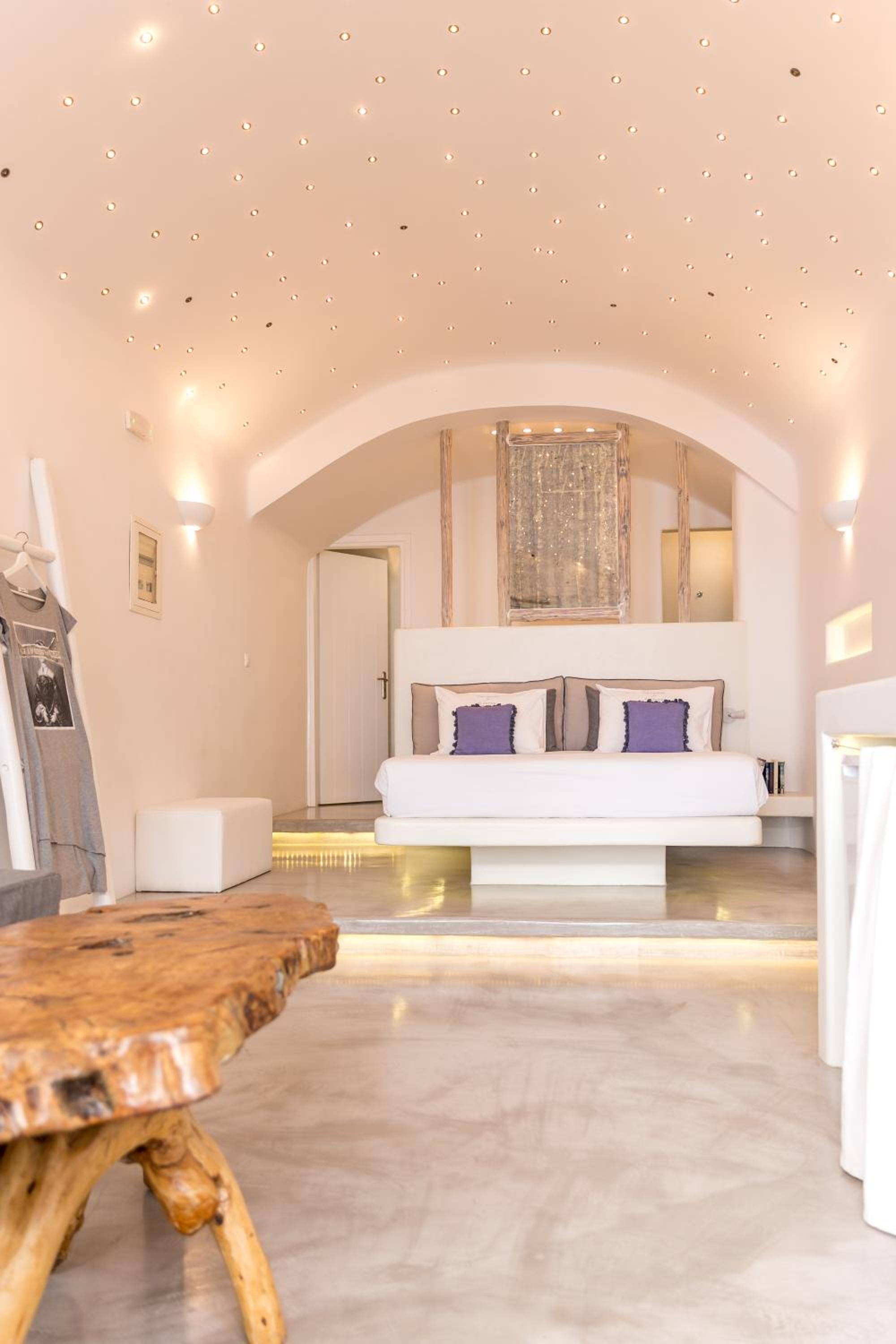 Poolside Suite
