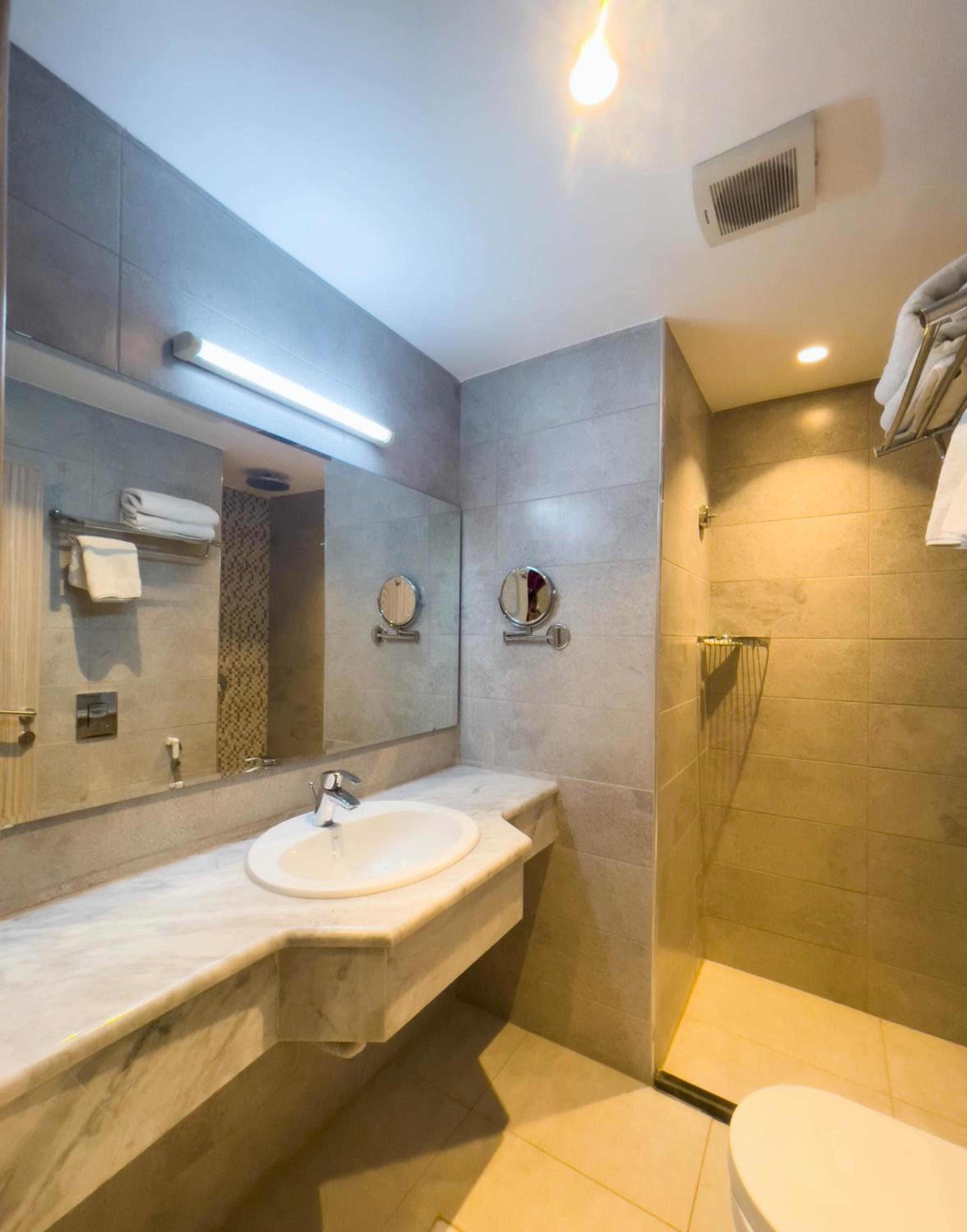Deluxe Triple Room photo 3