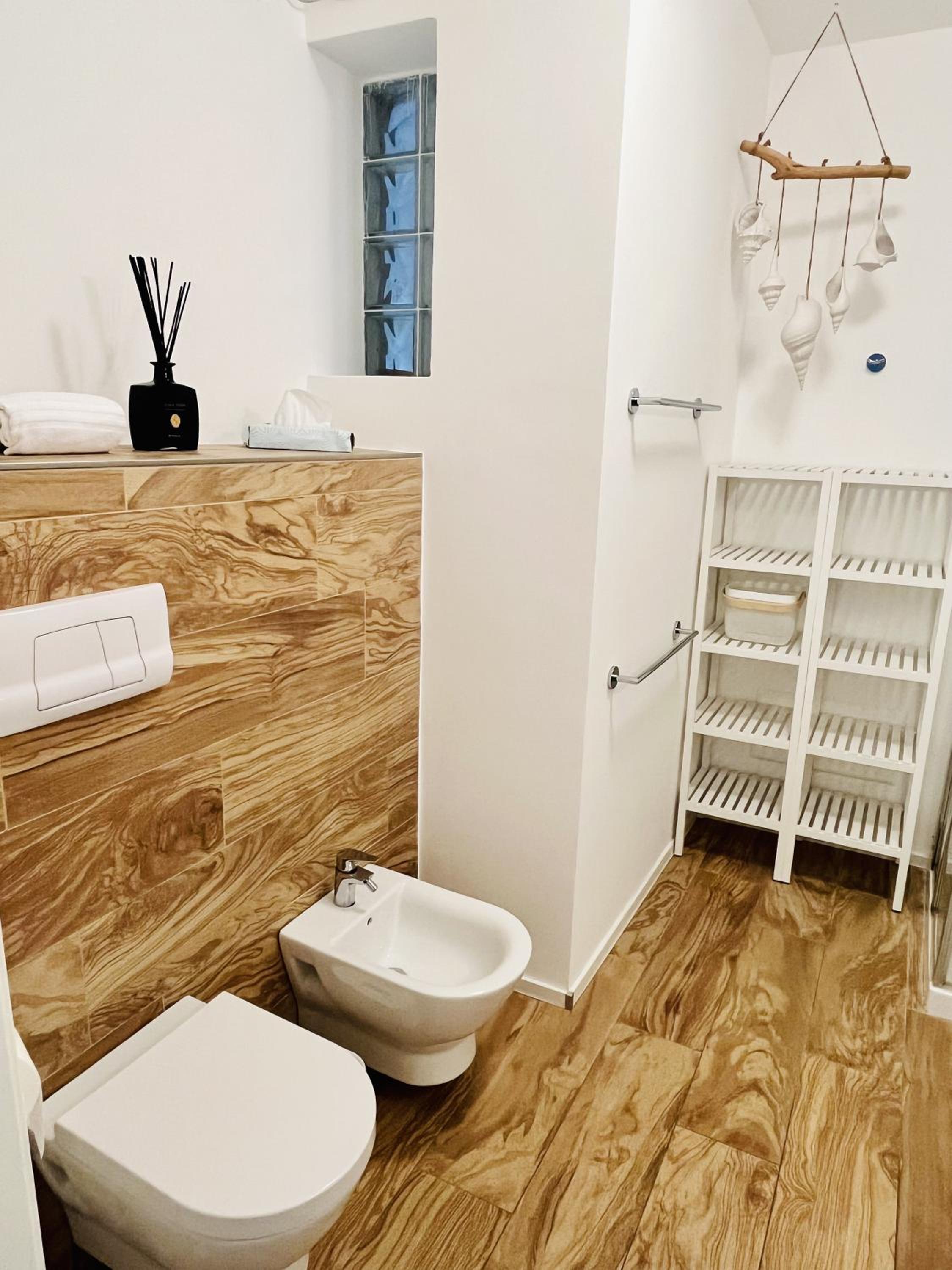 Two-Bedroom Deluxe Apartment with Garden View photo 3