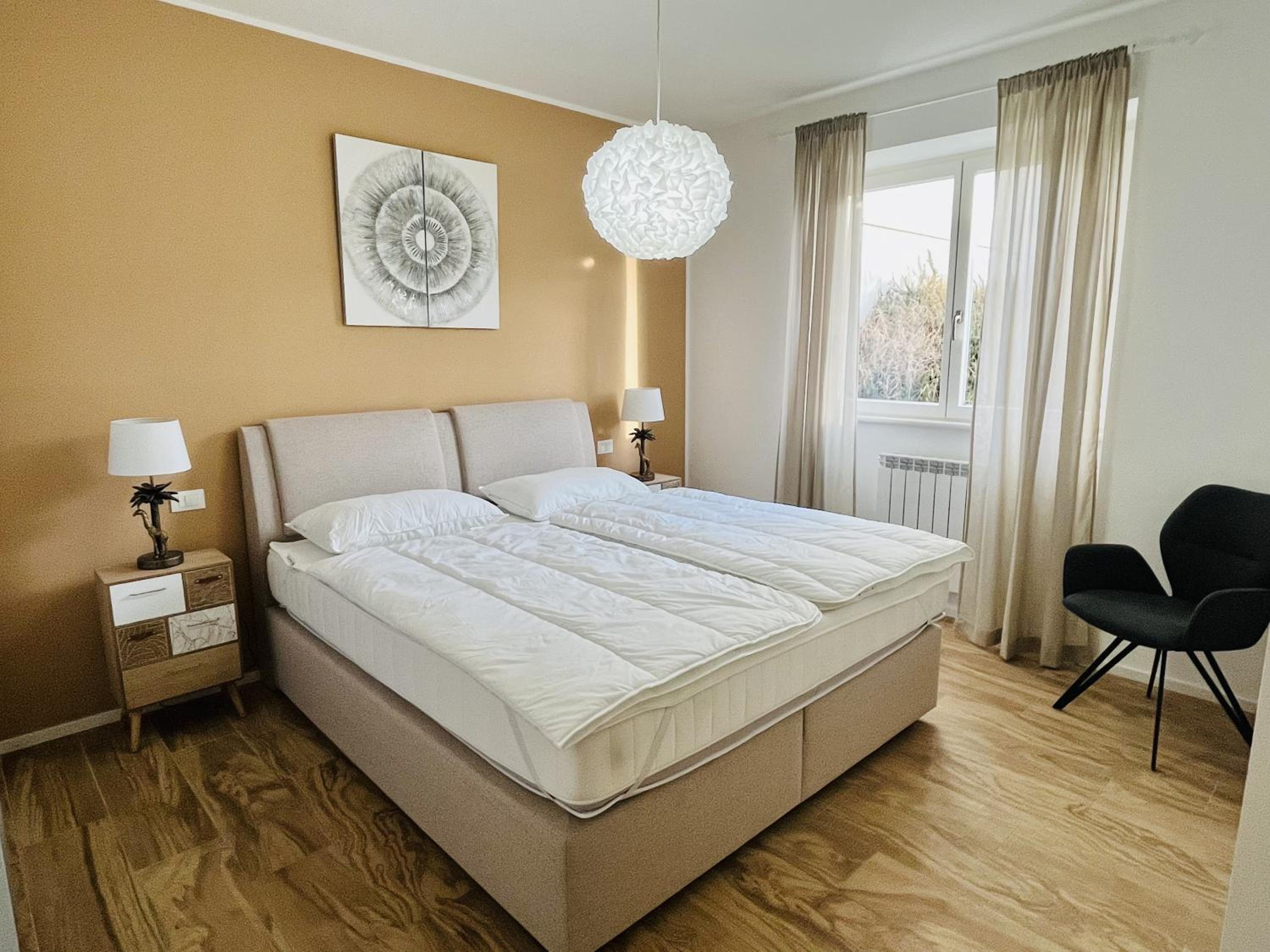 Two-Bedroom Deluxe Apartment with Garden View photo 1