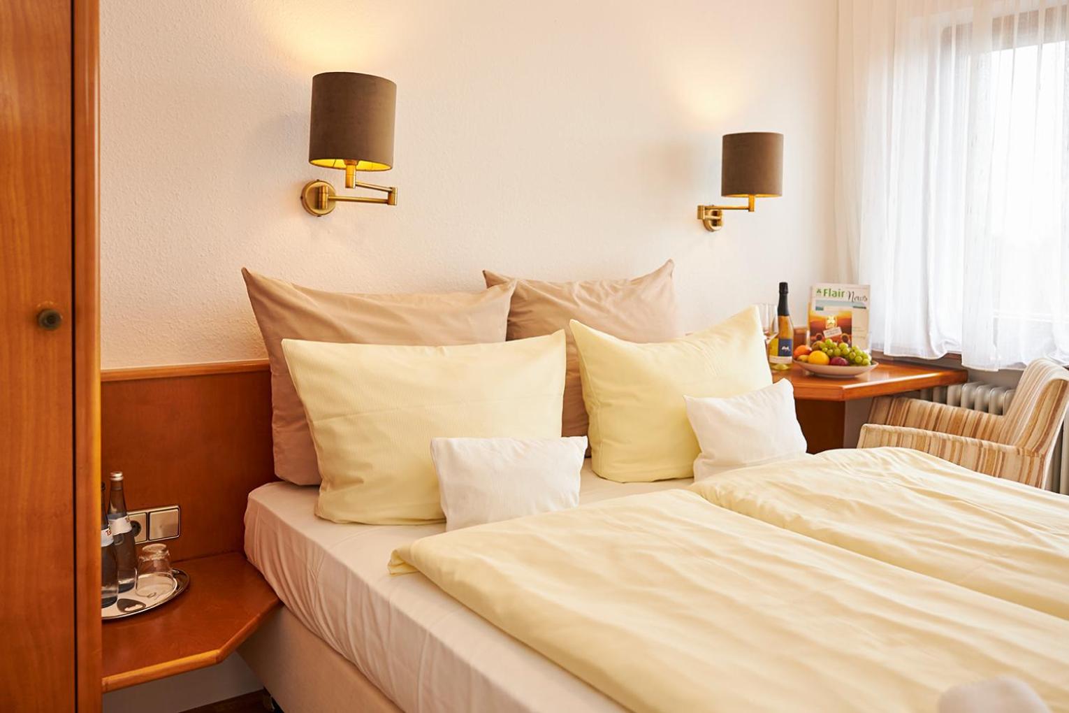 Standard Double Room - Photo 5