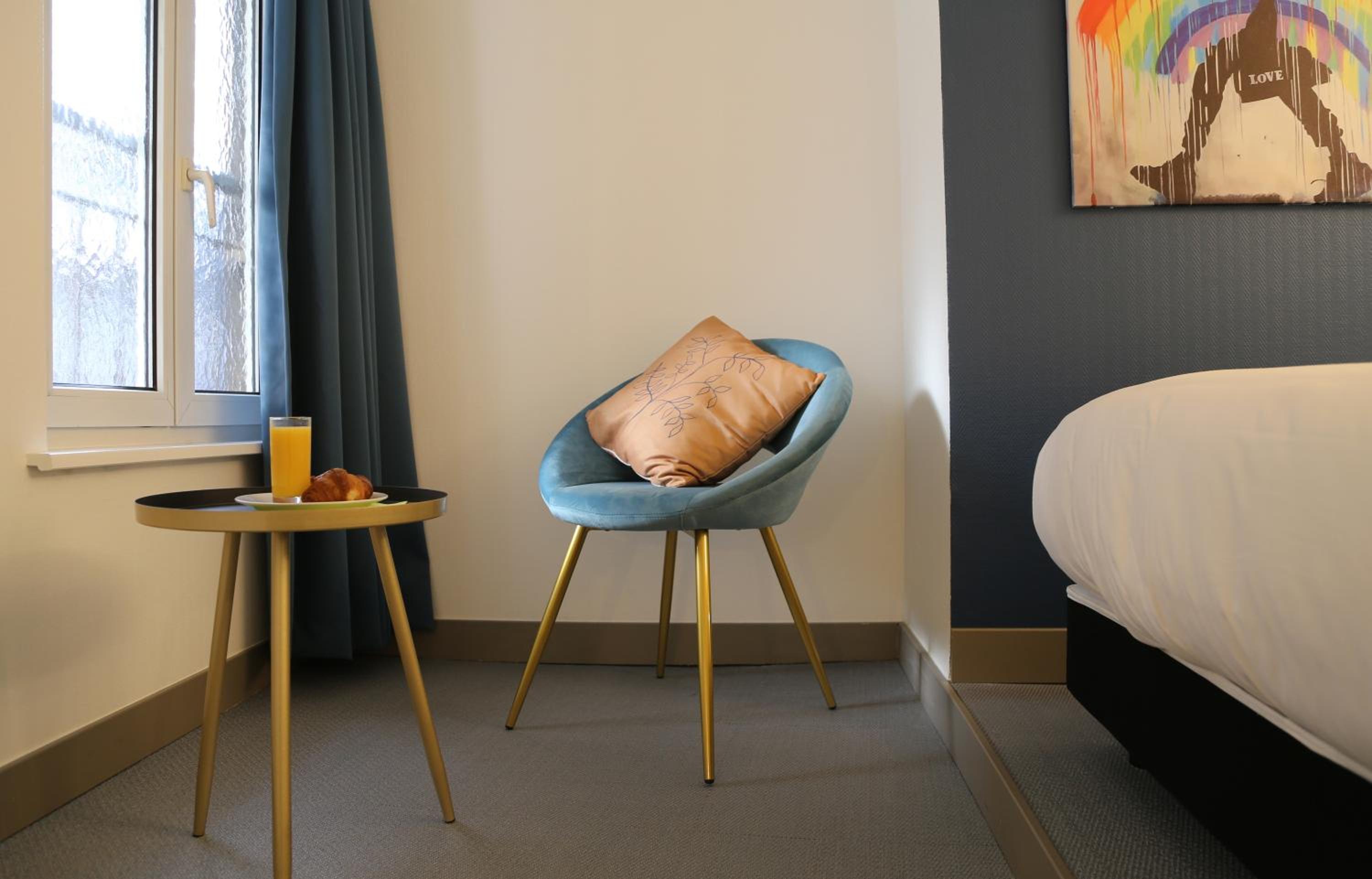 Standard Double Room - Photo 19