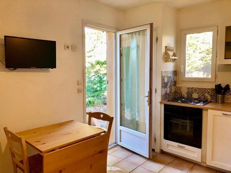 Apartment with Garden View photo 2