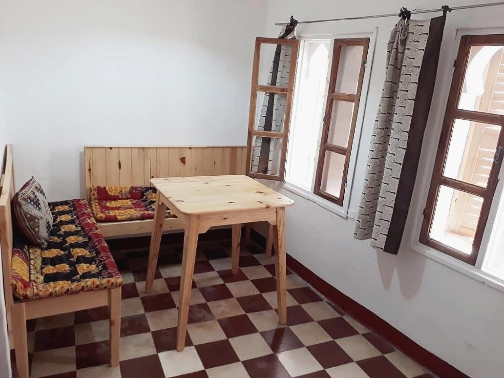 Single Room with Shared Bathroom photo 3
