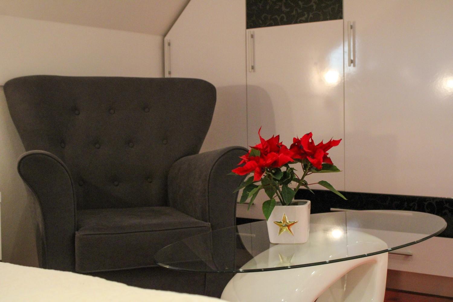 Three-Bedroom House - Photo 1