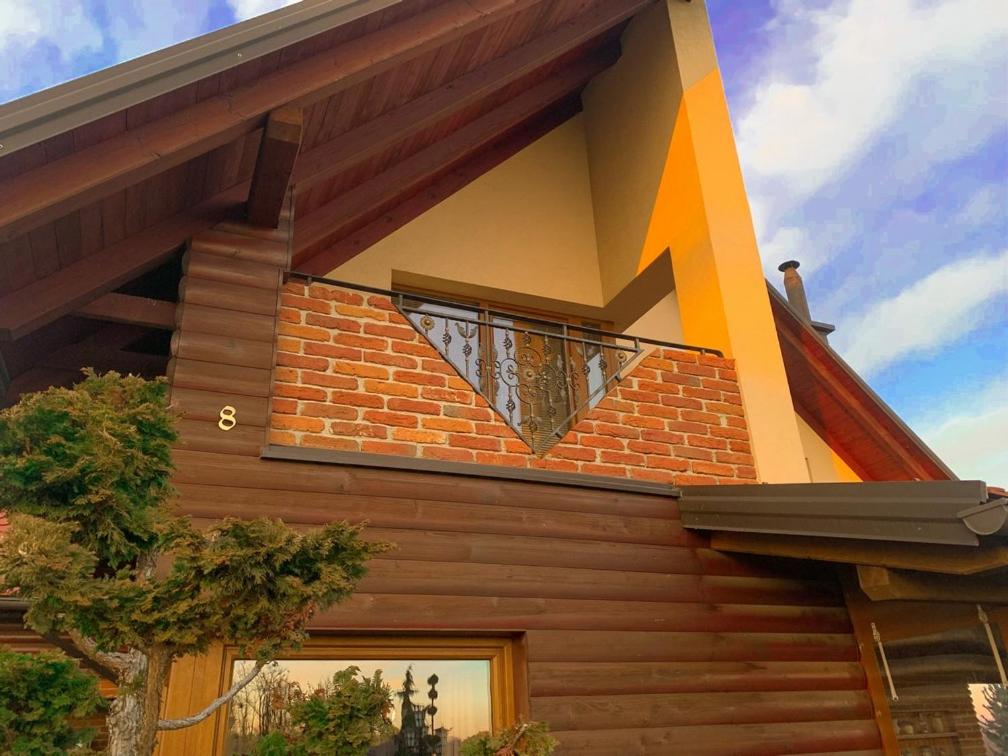 Three-Bedroom House - Photo 31