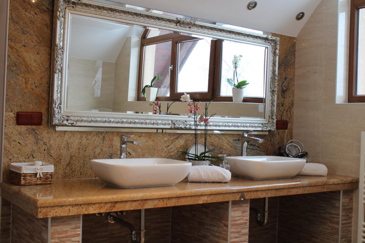Three-Bedroom House - Photo 36