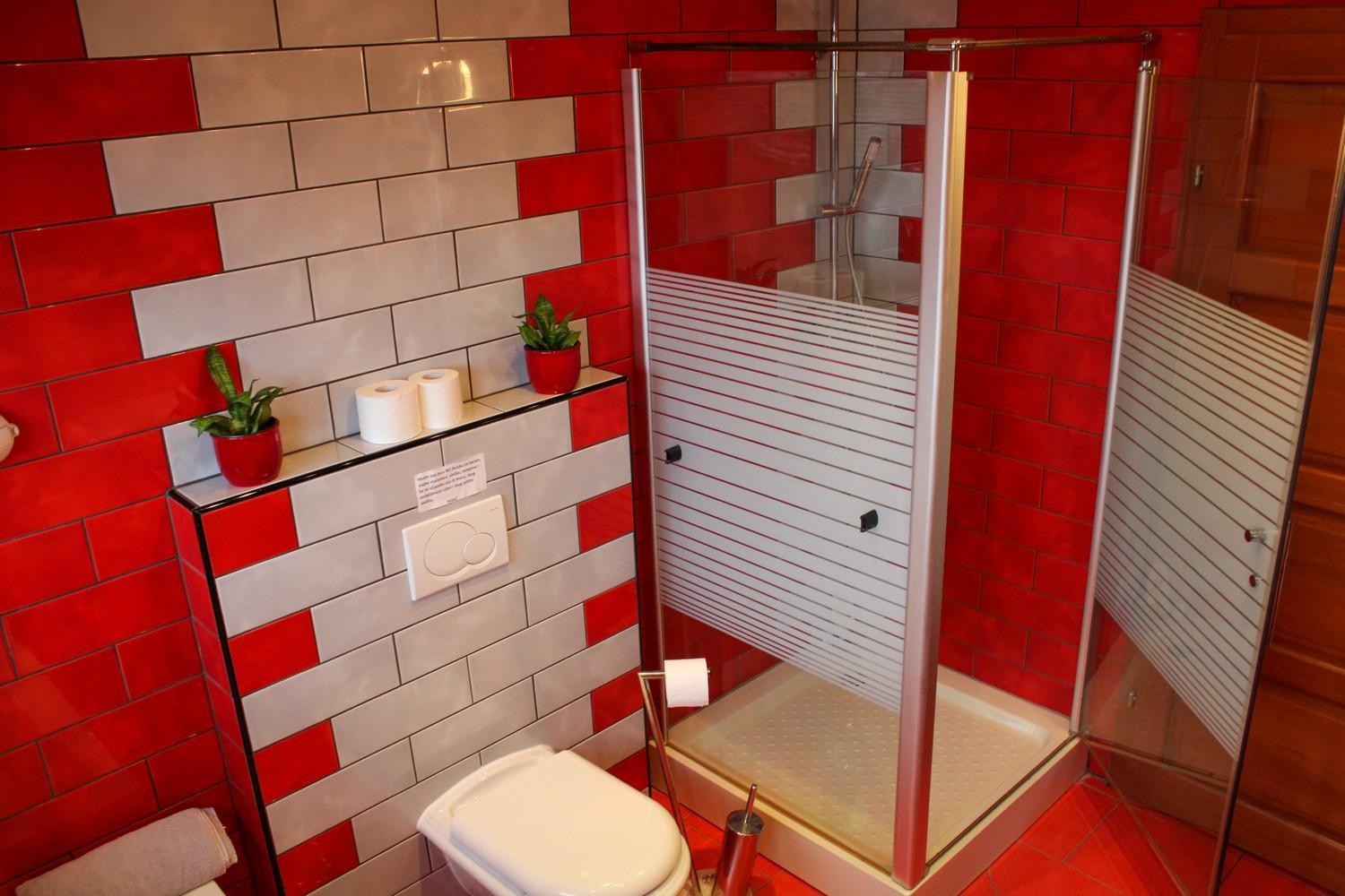 Three-Bedroom House - Photo 41