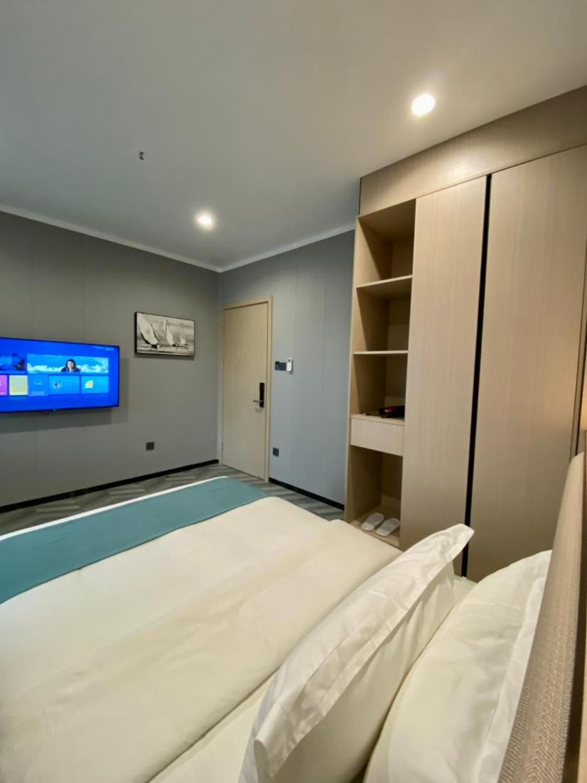 Standard Double Room - Photo 2