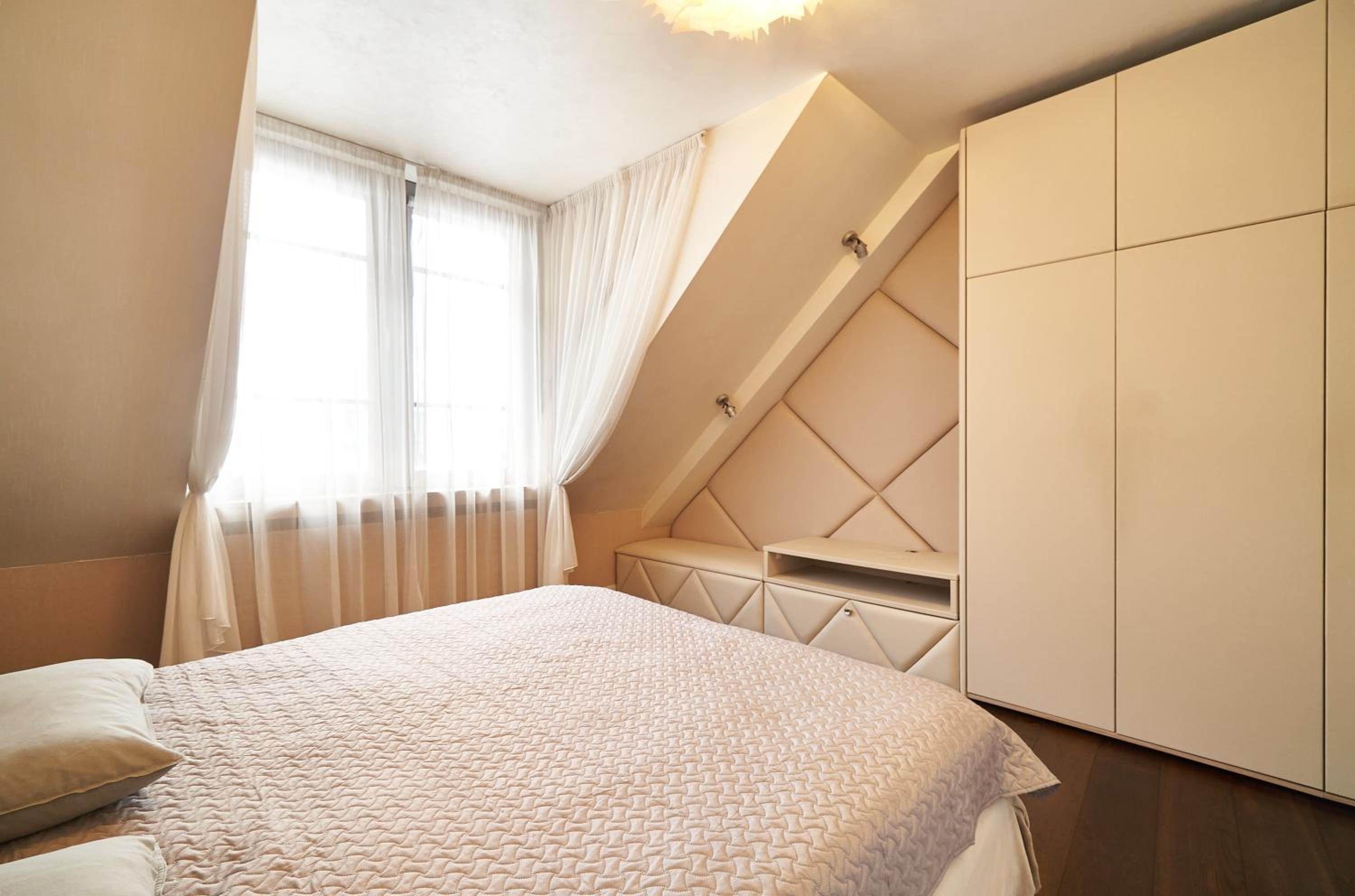 Two-Bedroom Apartment - Photo 14