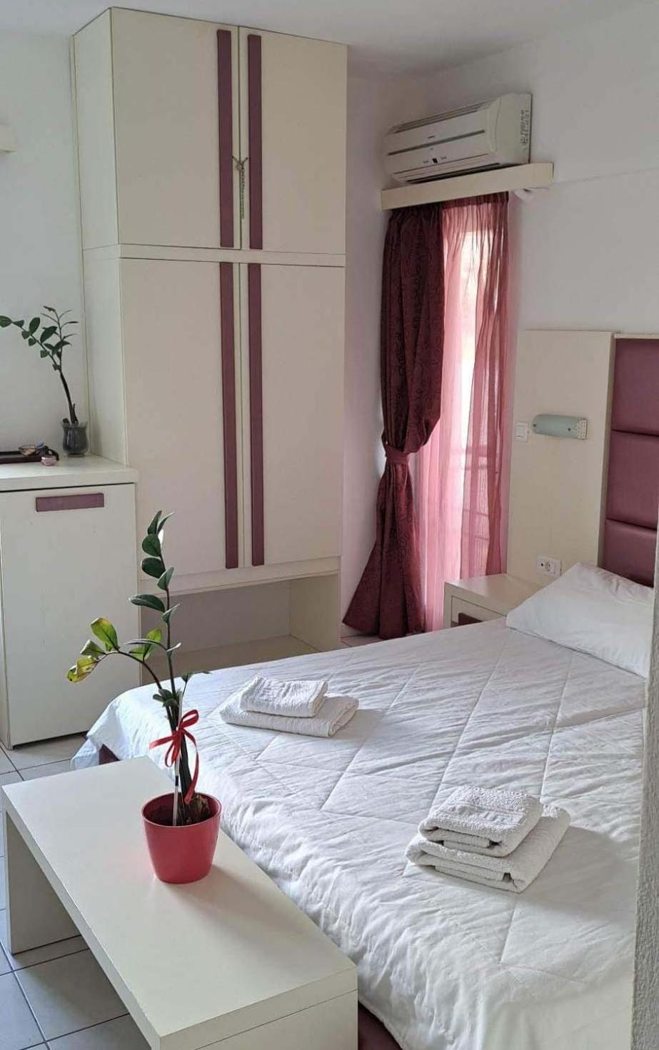 Twin Room photo 2