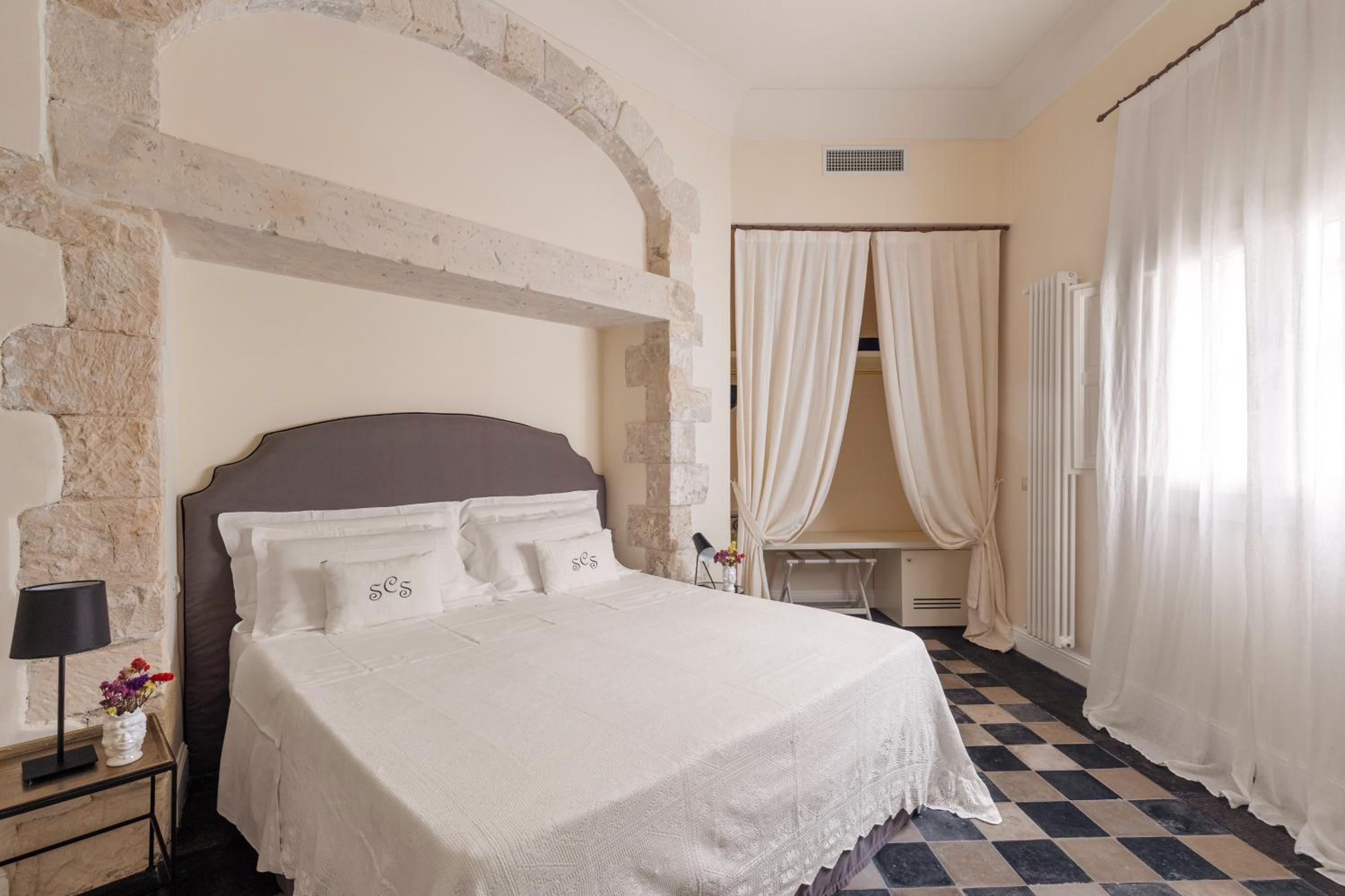Suite with Terrace photo 1