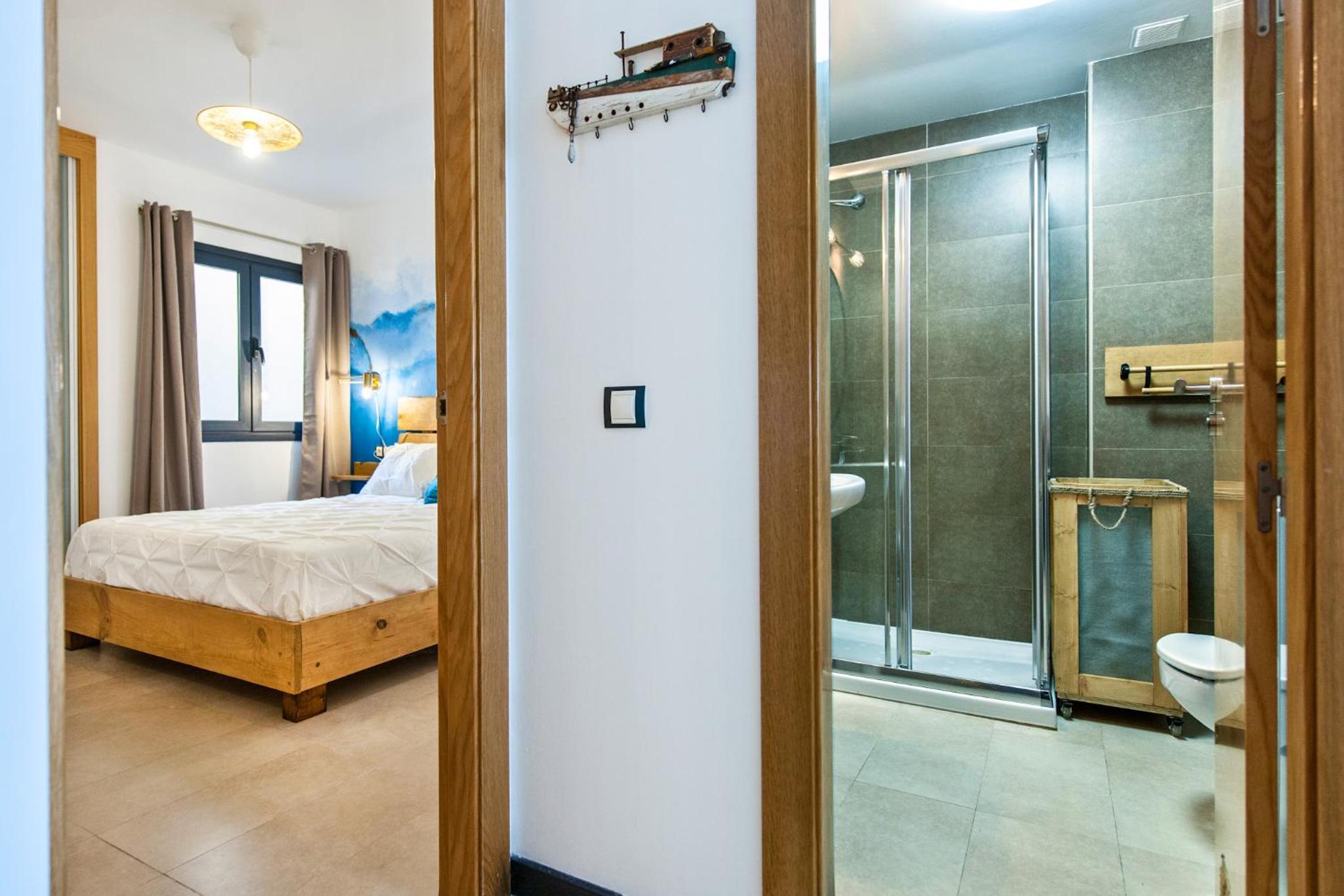 One-Bedroom Apartment photo 3