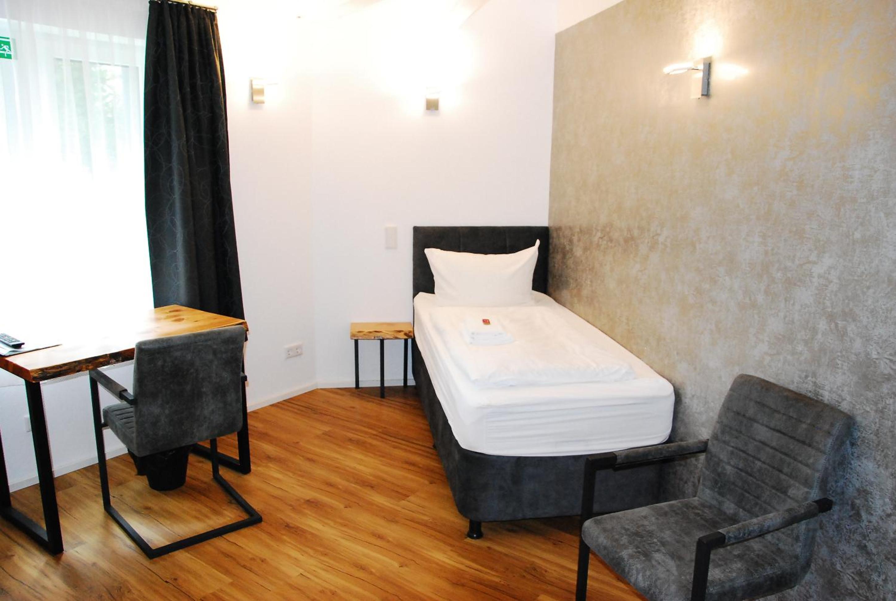 Deluxe Single Room photo 2