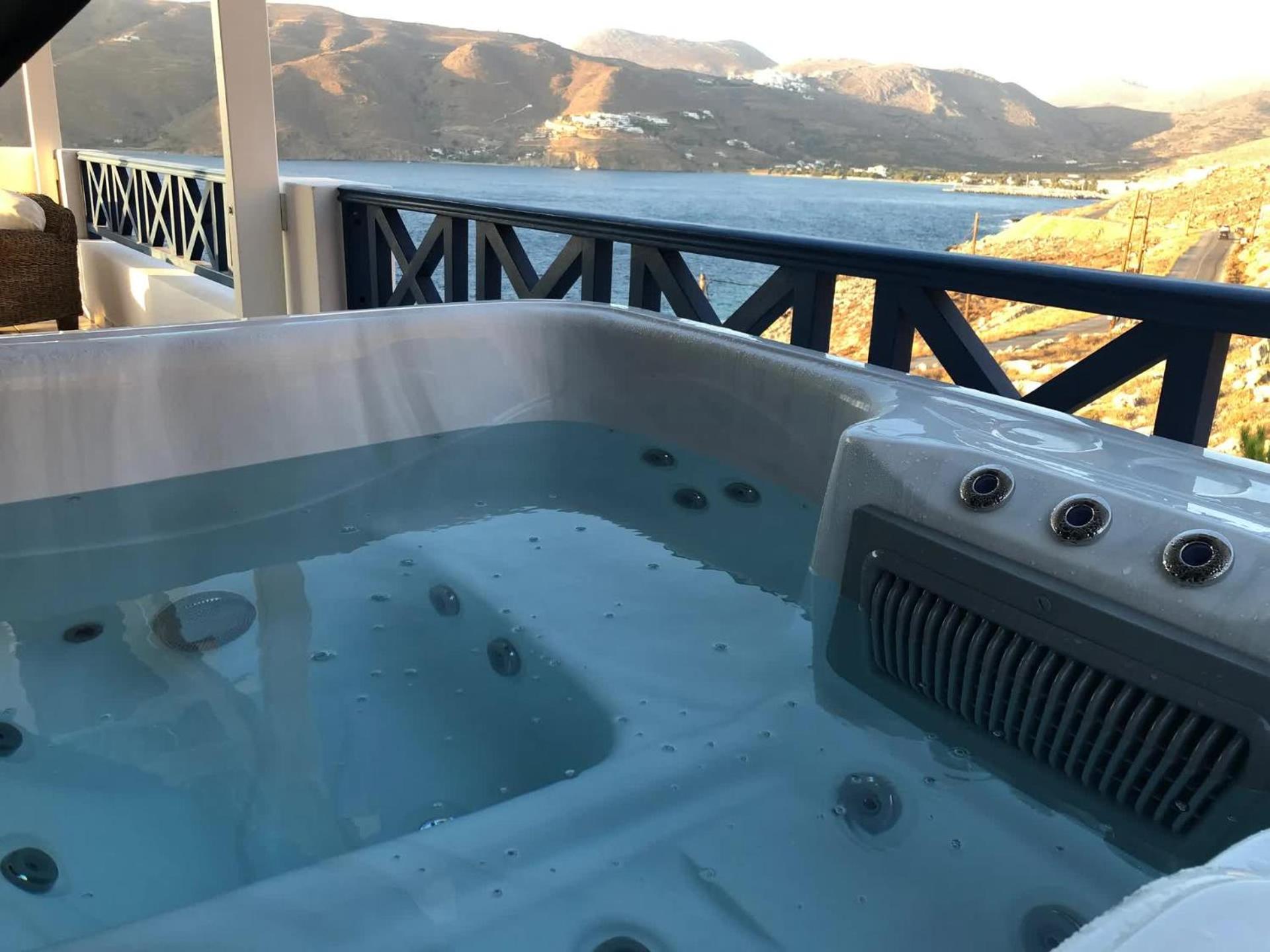 Deluxe Triple Room with Sea View photo 2