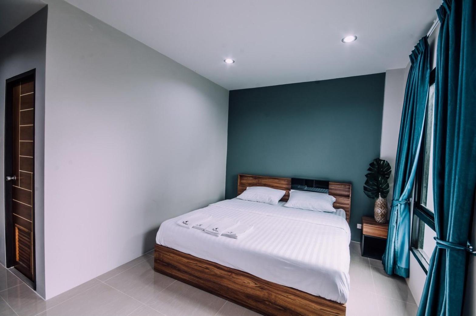 Budget Double Room photo 3