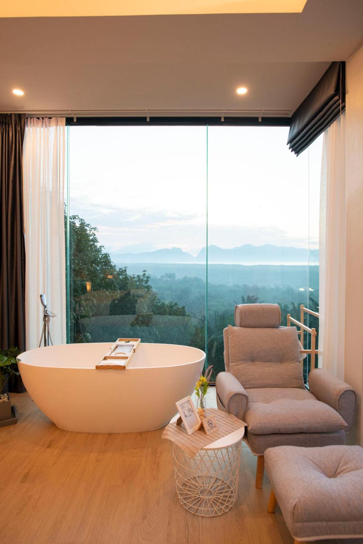 Double Room with Sea View - Photo 9