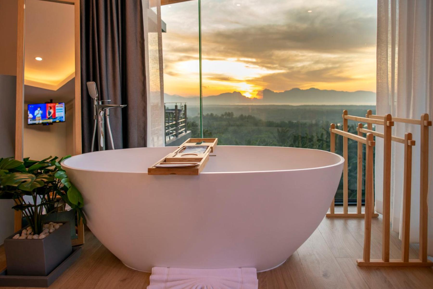 Double Room with Pool View - Photo 26