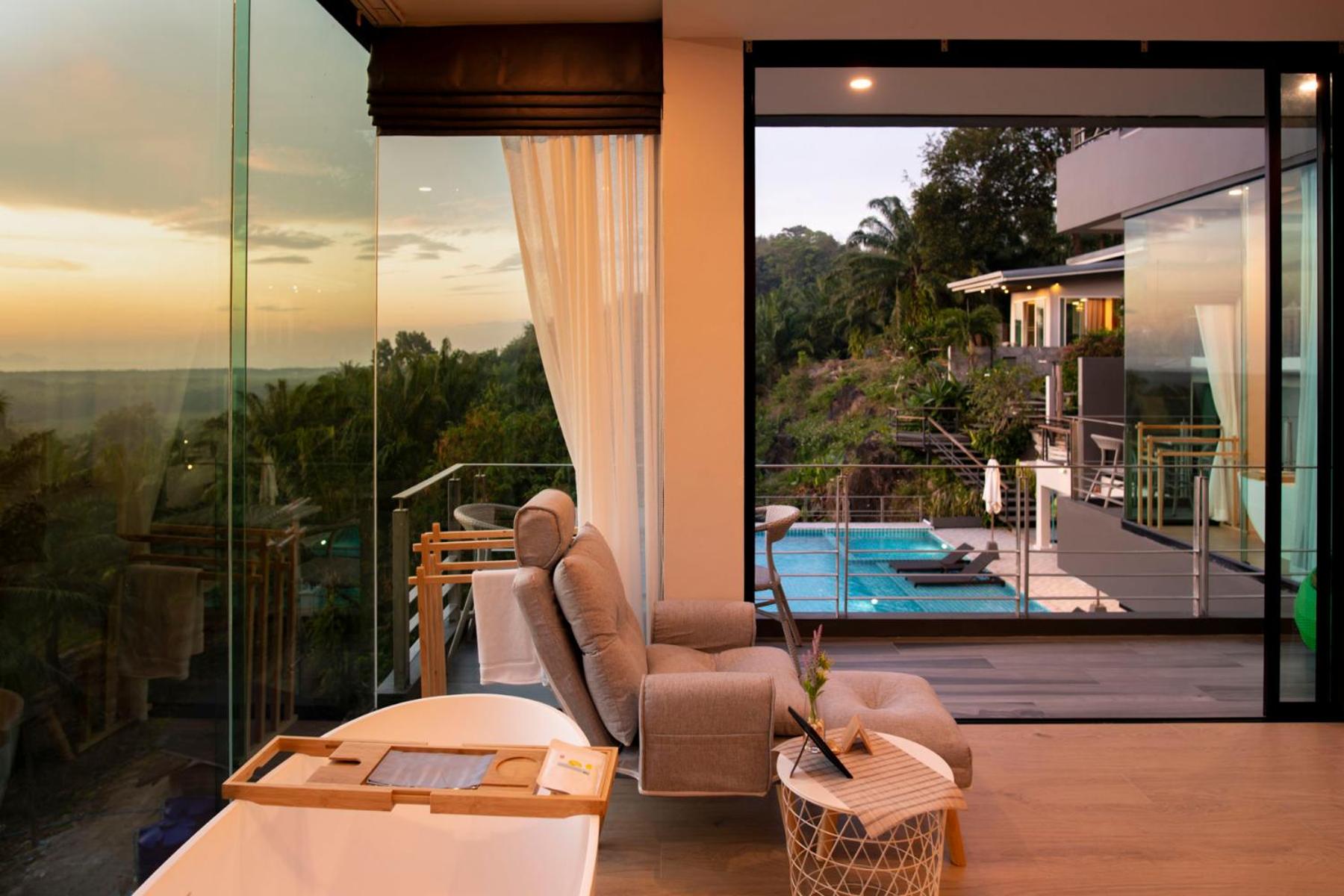 Double Room with Sea View - Photo 7