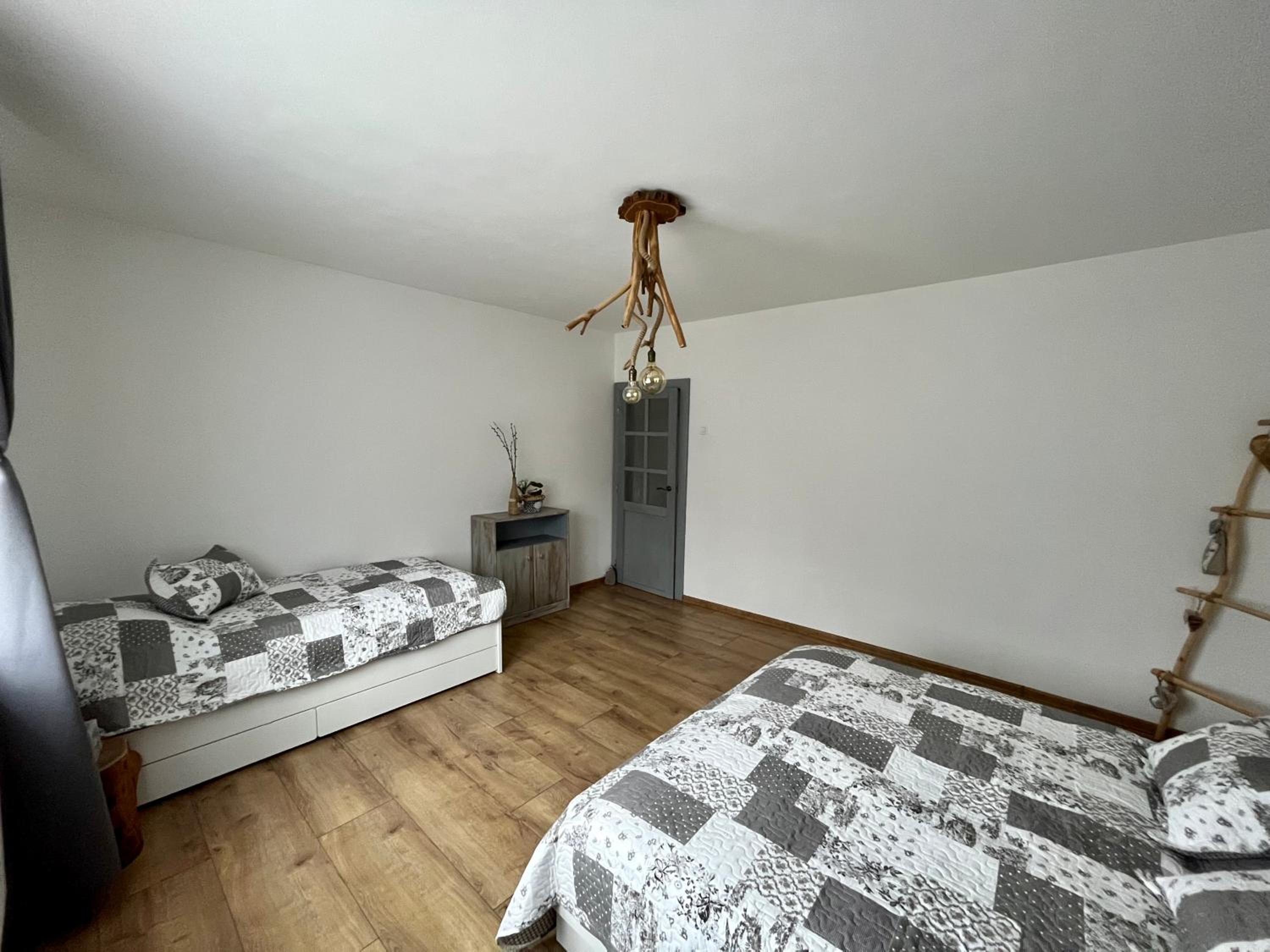 Apartment photo 2