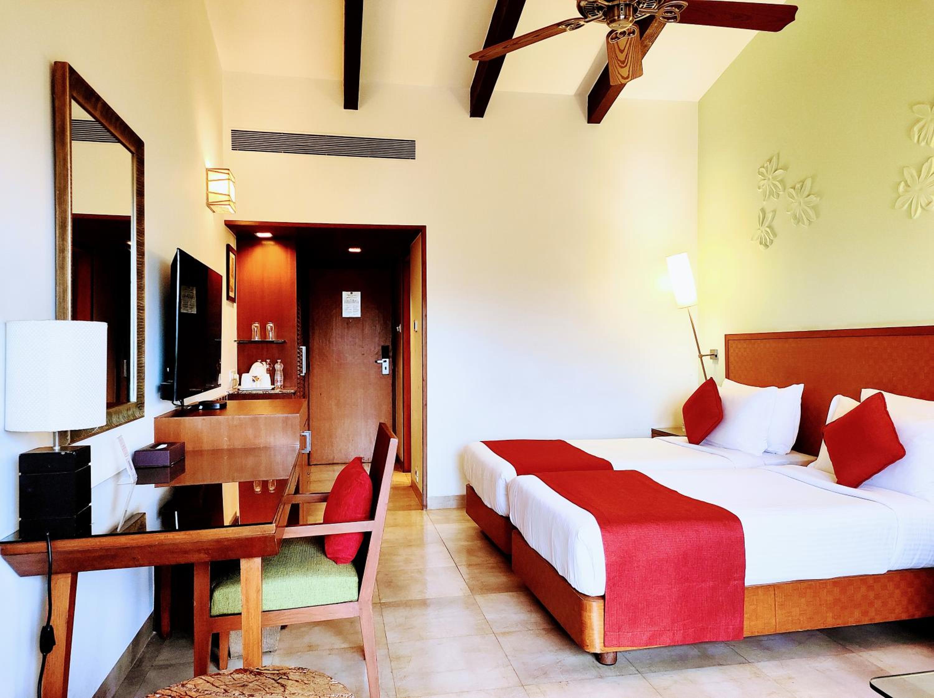 Classic Deluxe Twin with 20% off on Session on Spa , Food & Beverages and complimentary Access to Water Park Rides - Photo 8