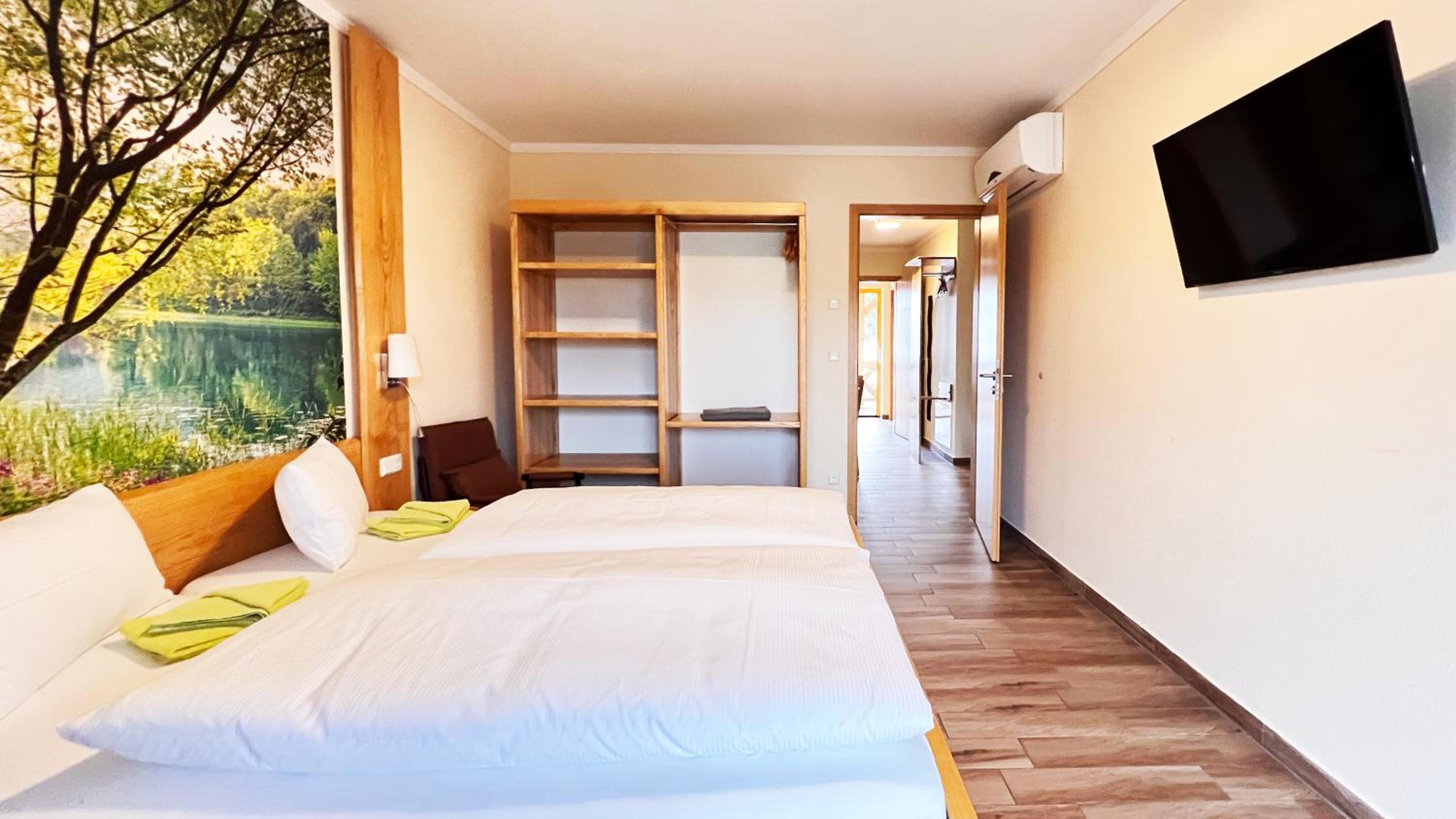 Two bedroom apartment with Balcony photo 3