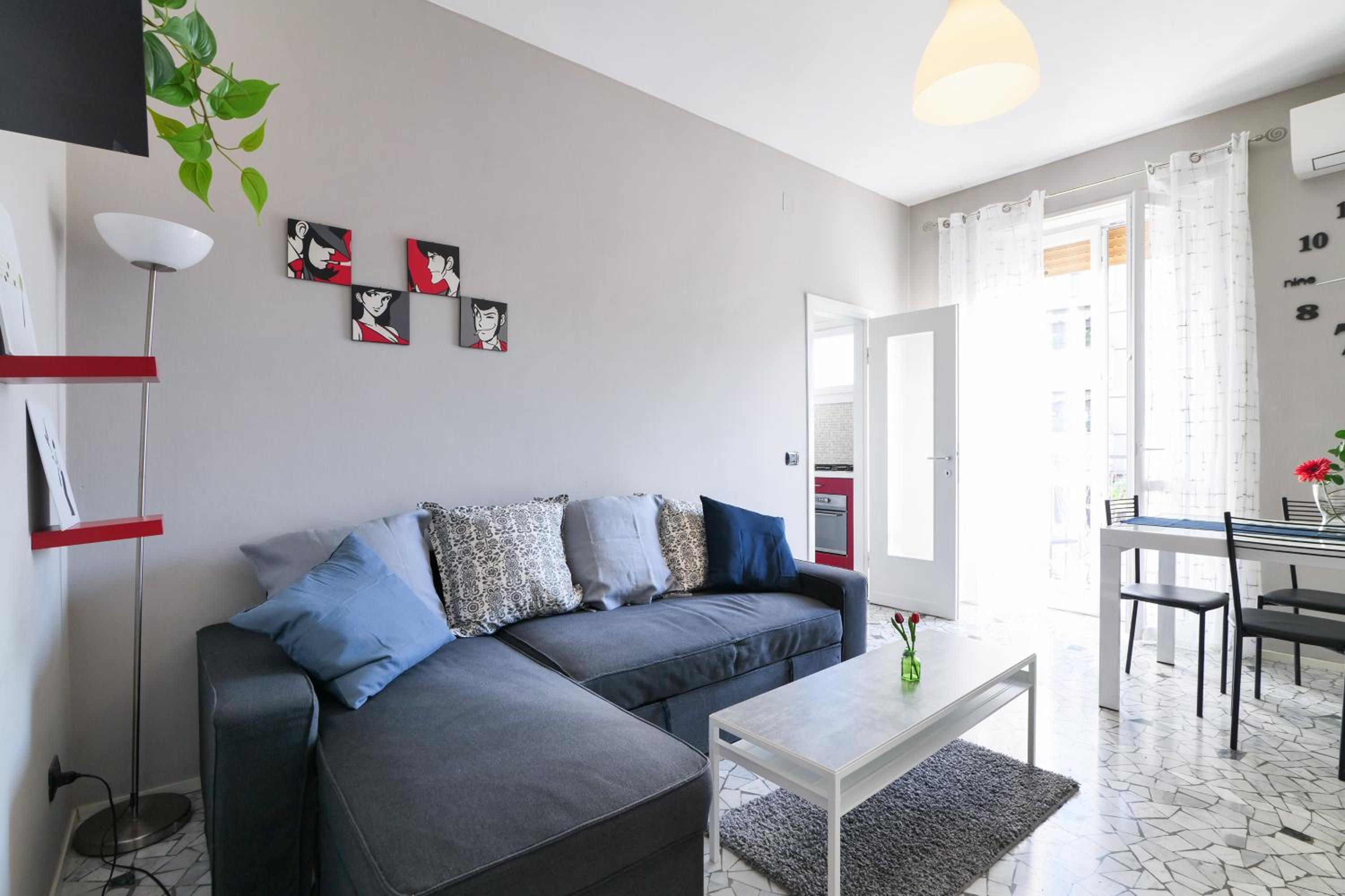 One-Bedroom Apartment