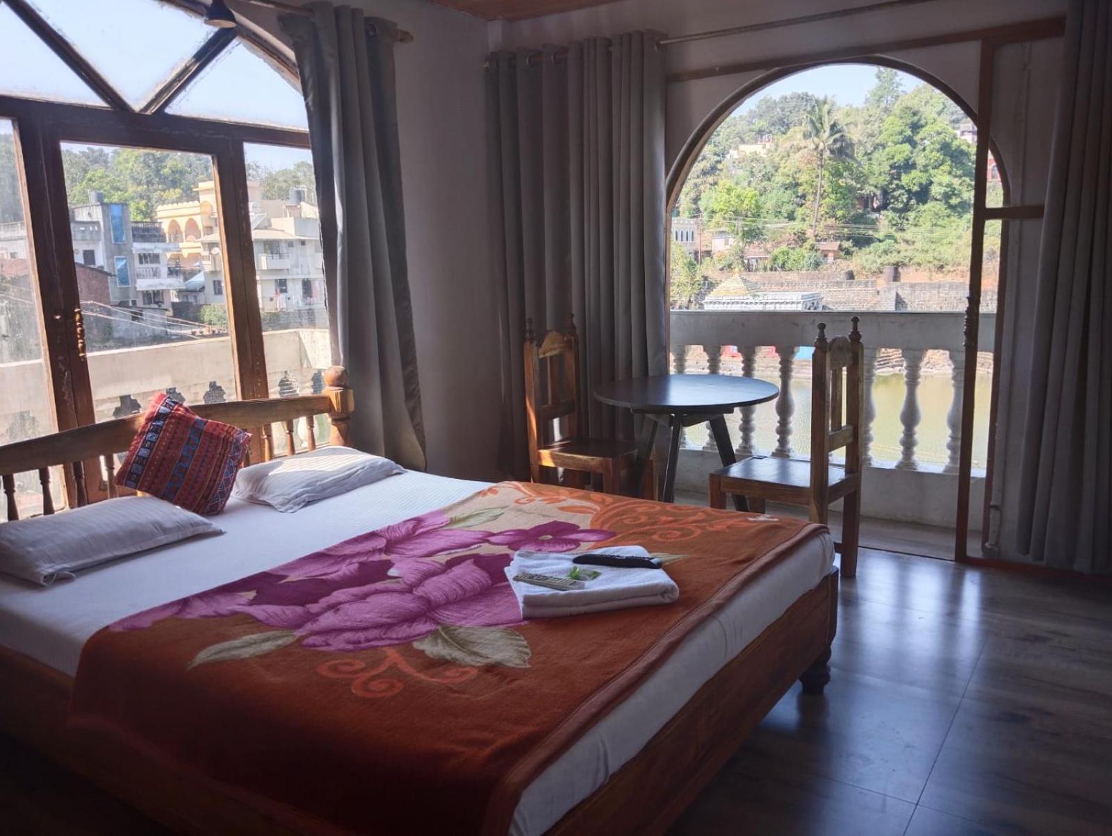 Deluxe Double Room with Balcony