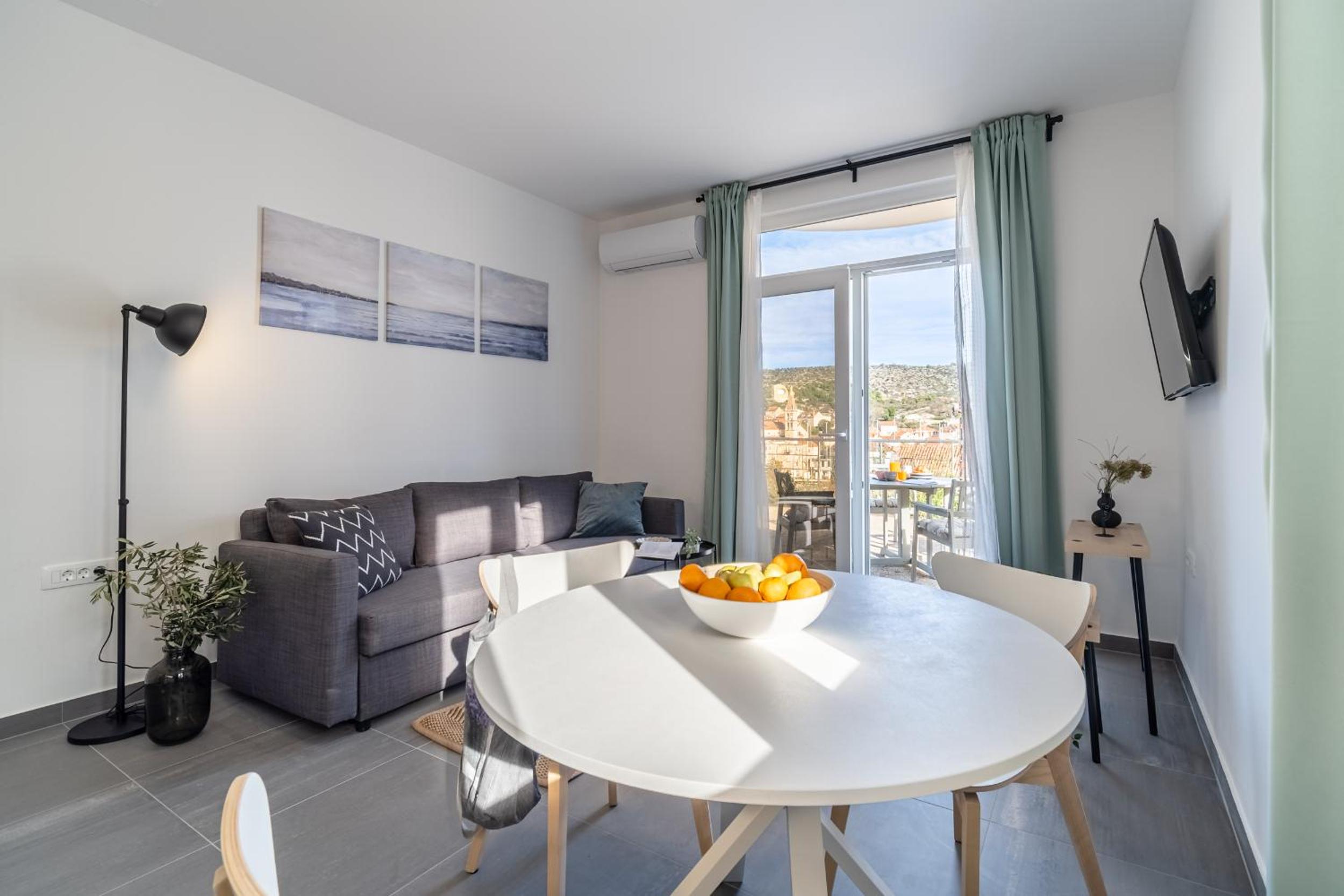 Apartment with Terrace
