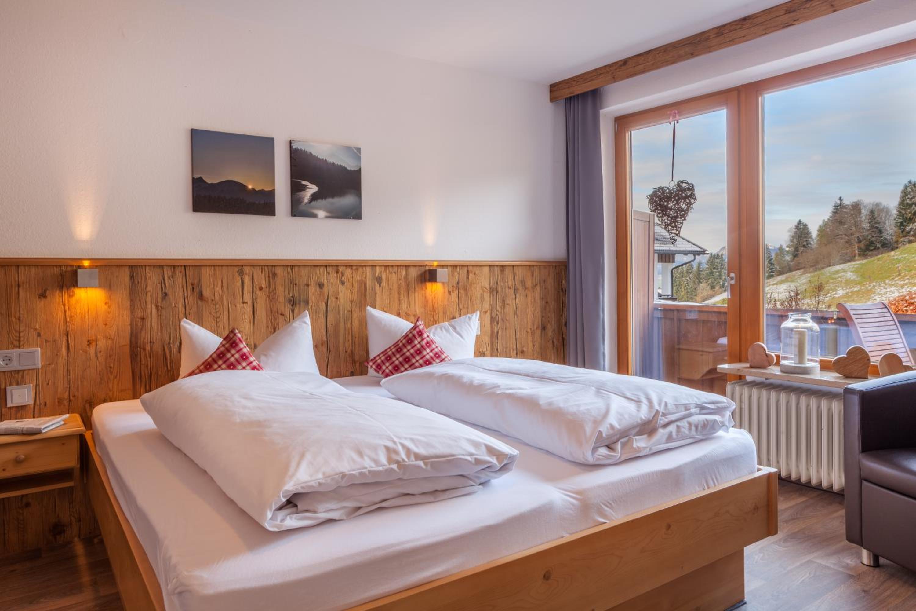 Economy Double Room