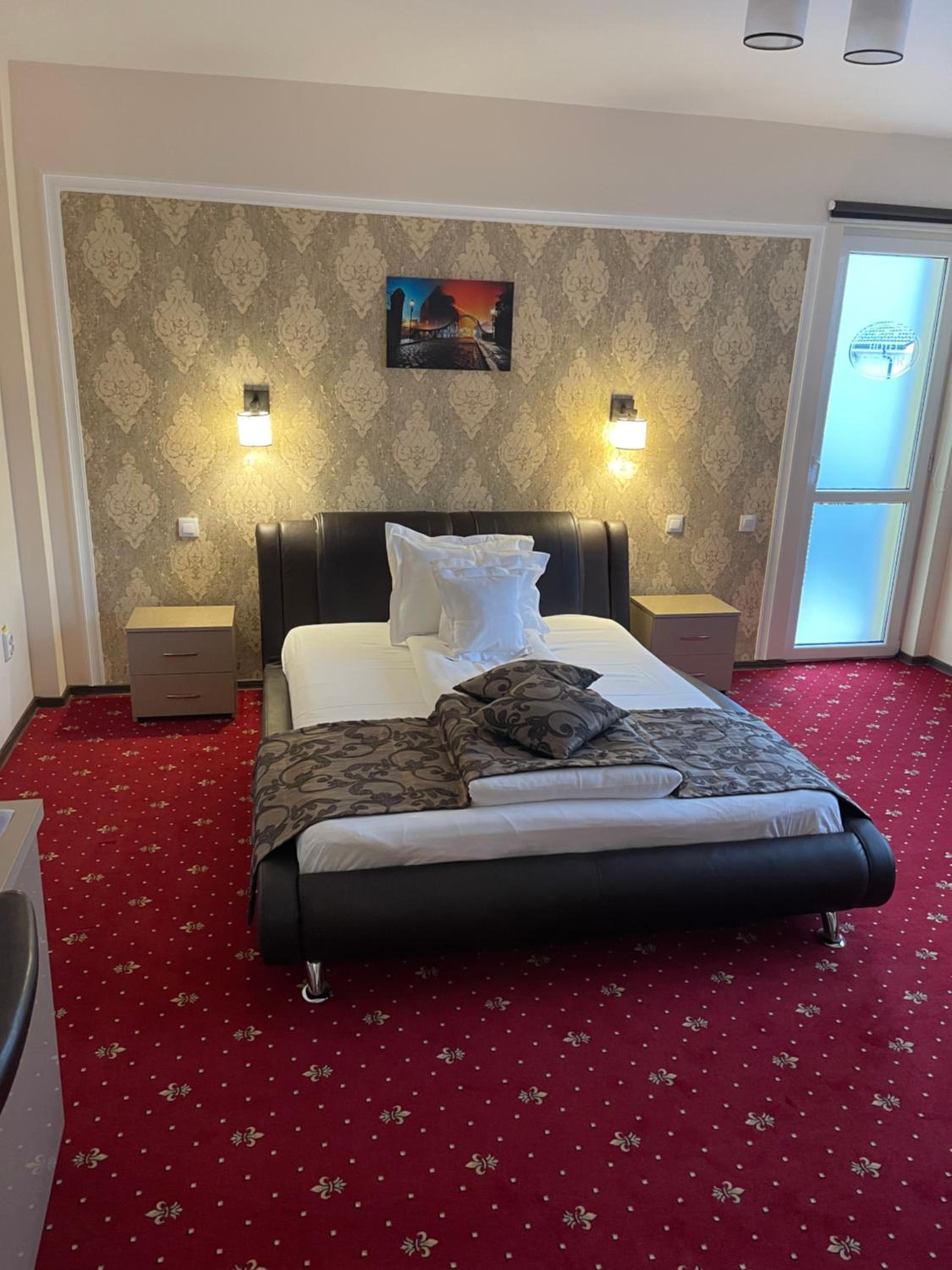 Deluxe Triple Room photo 1
