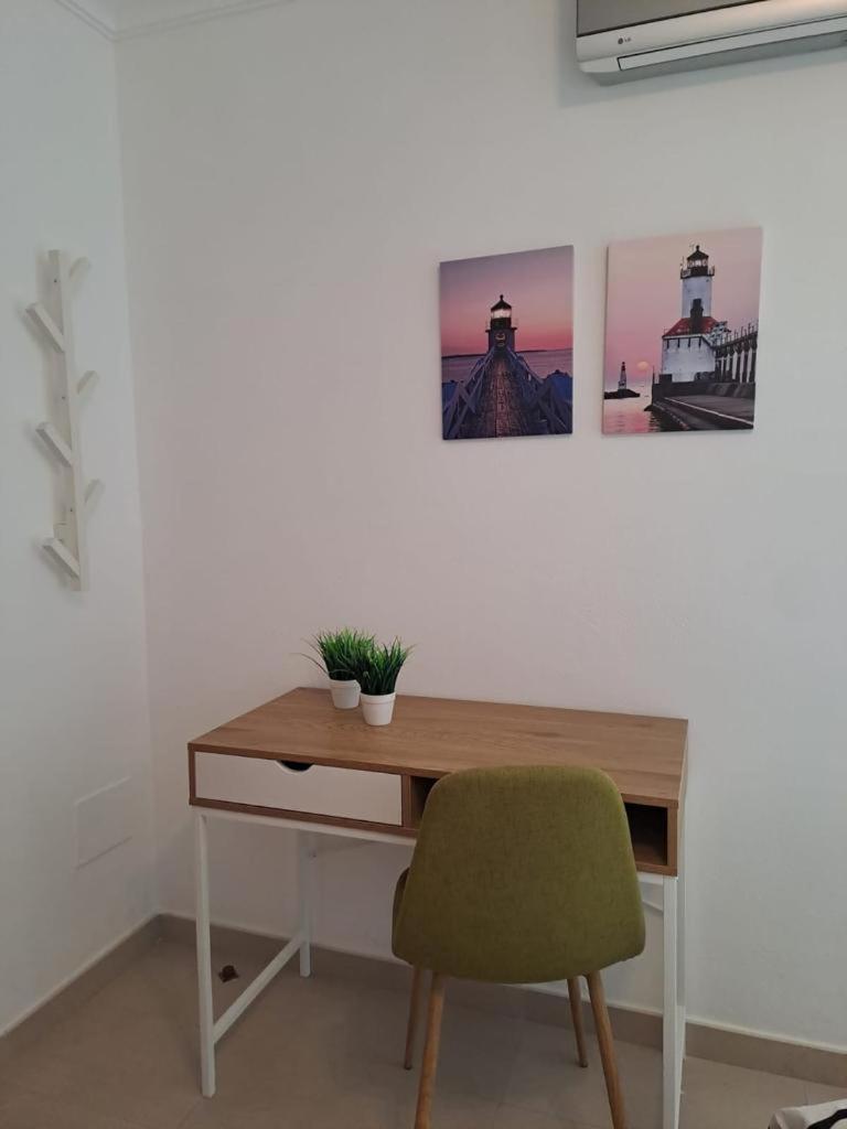 Three-Bedroom Apartment - Photo 23