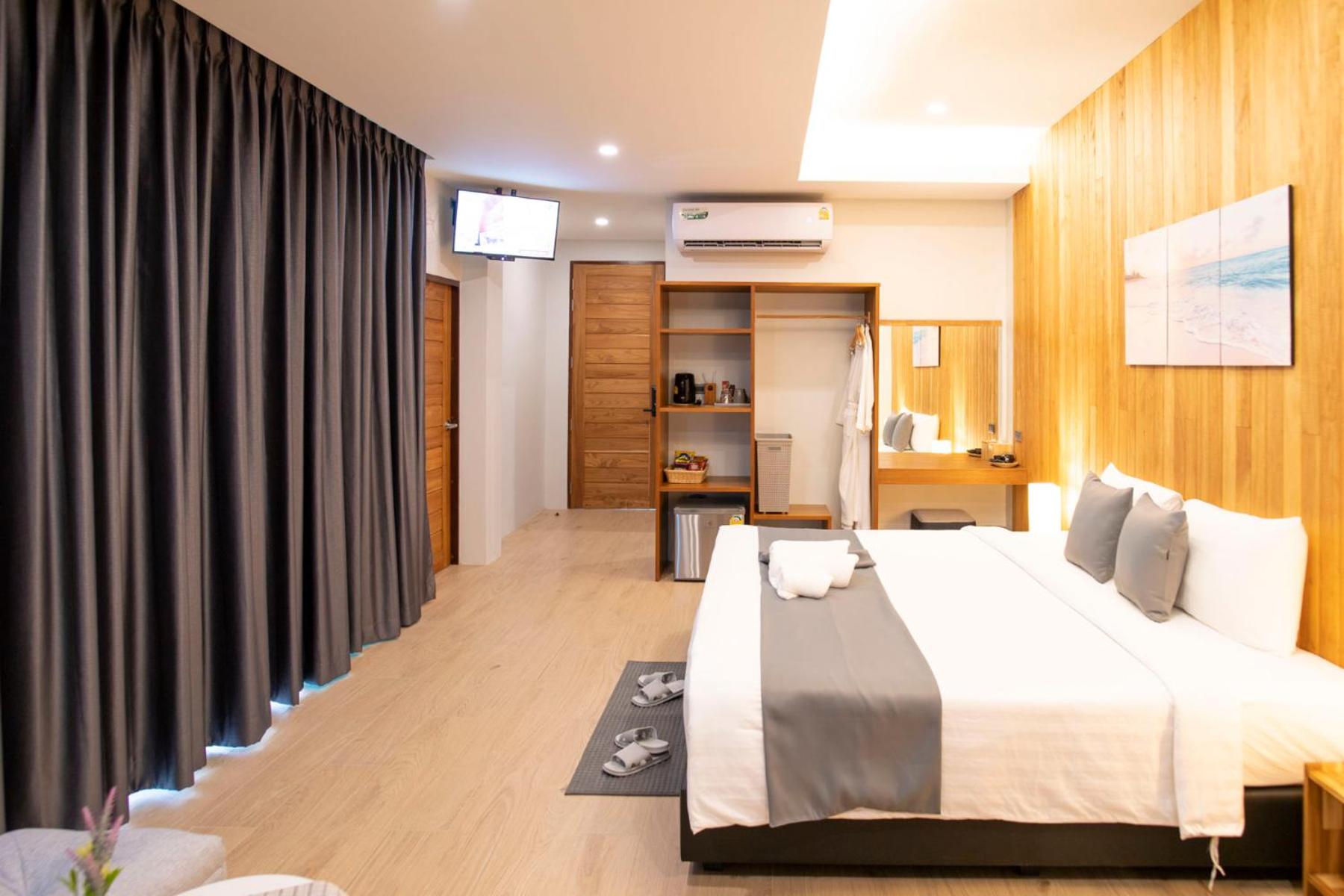 Double Room with Sea View - Photo 5