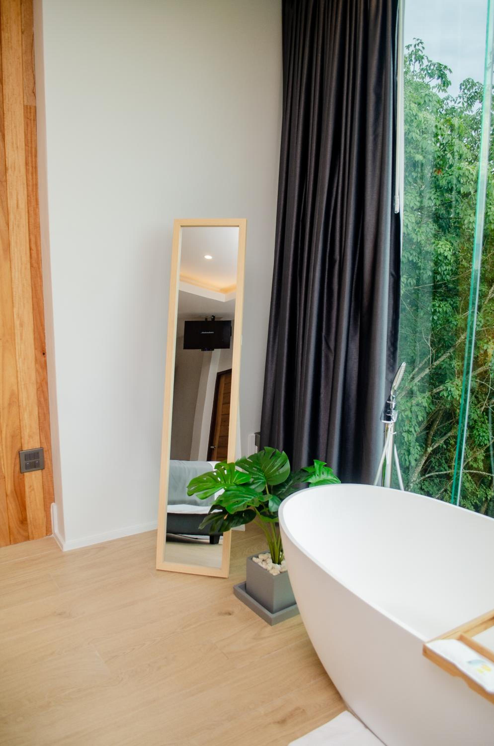 Double Room with Sea View - Photo 37
