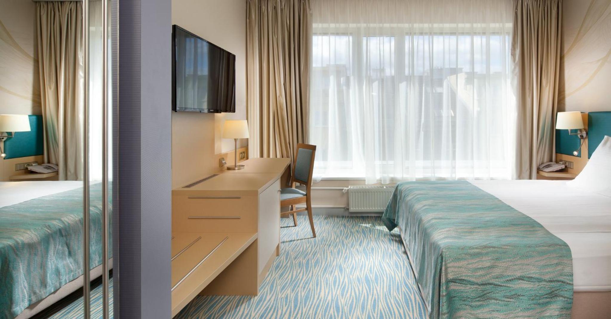 Standard King Room