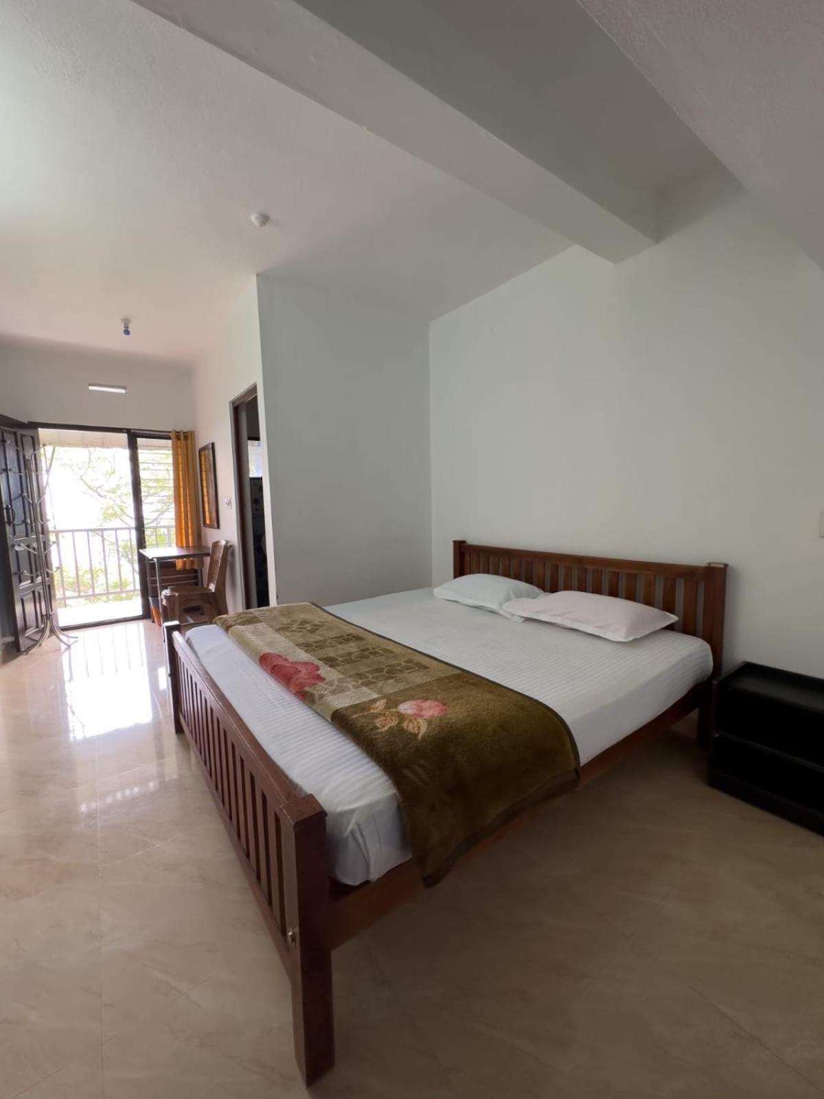 Double Room with Balcony photo 3